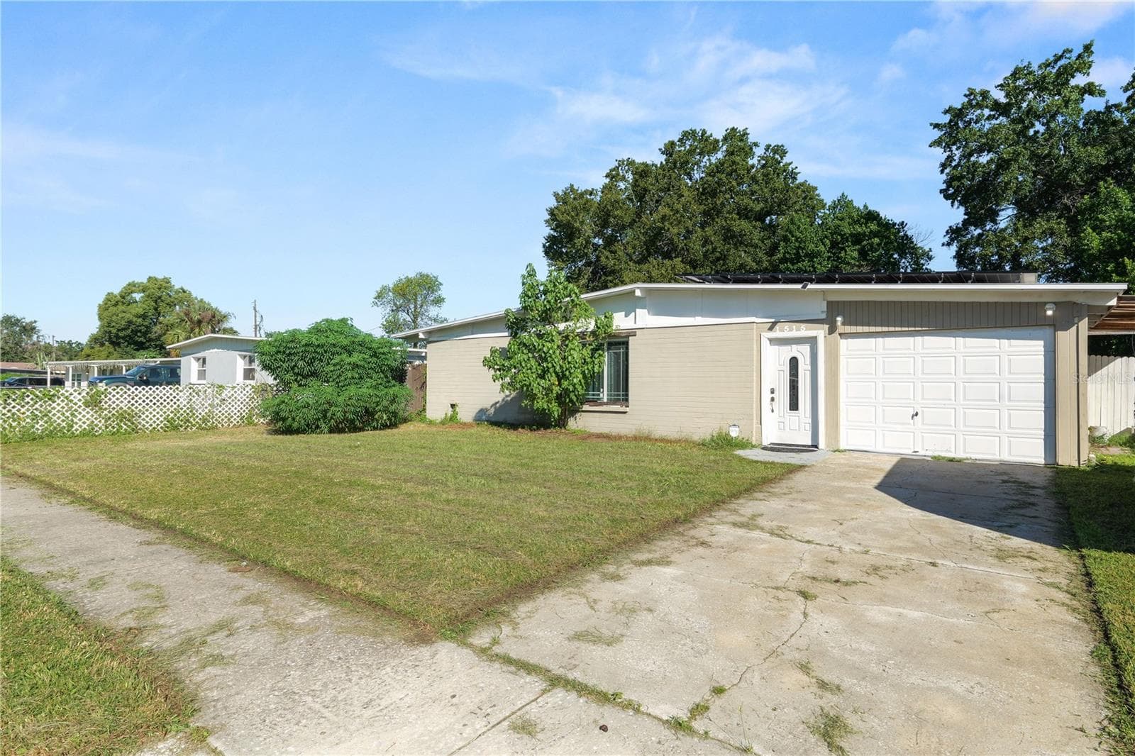 Single Family Residence at 1515 LANCELOT LOOP, TAMPA, photo 7 of 41