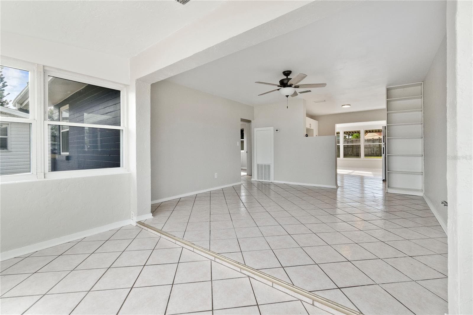 Single Family Residence at 16 HIBISCUS DR, ORMOND BEACH, photo 4 of 28