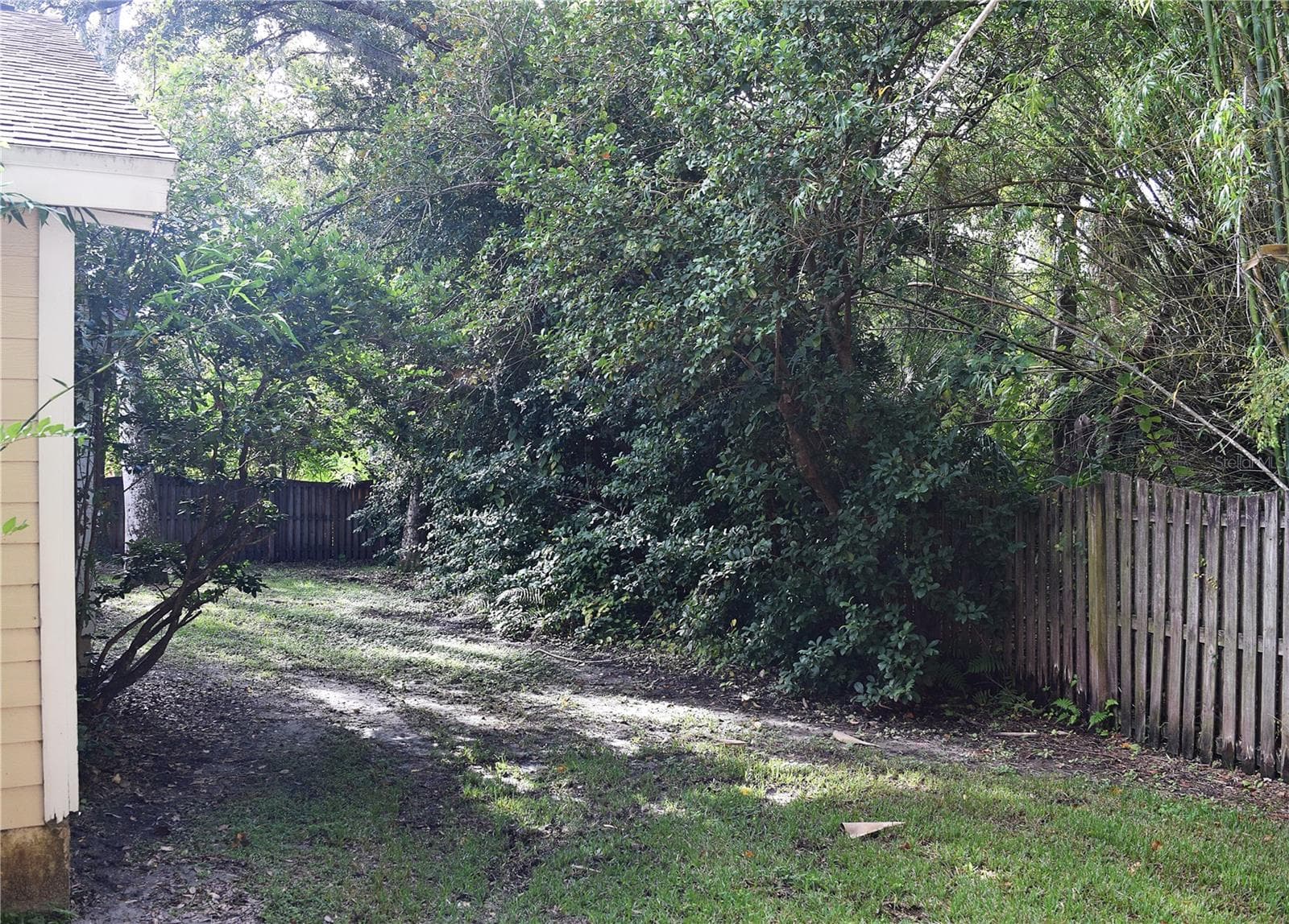 Single Family Residence at 450 CASCADE LN, PALM HARBOR, photo 6 of 24