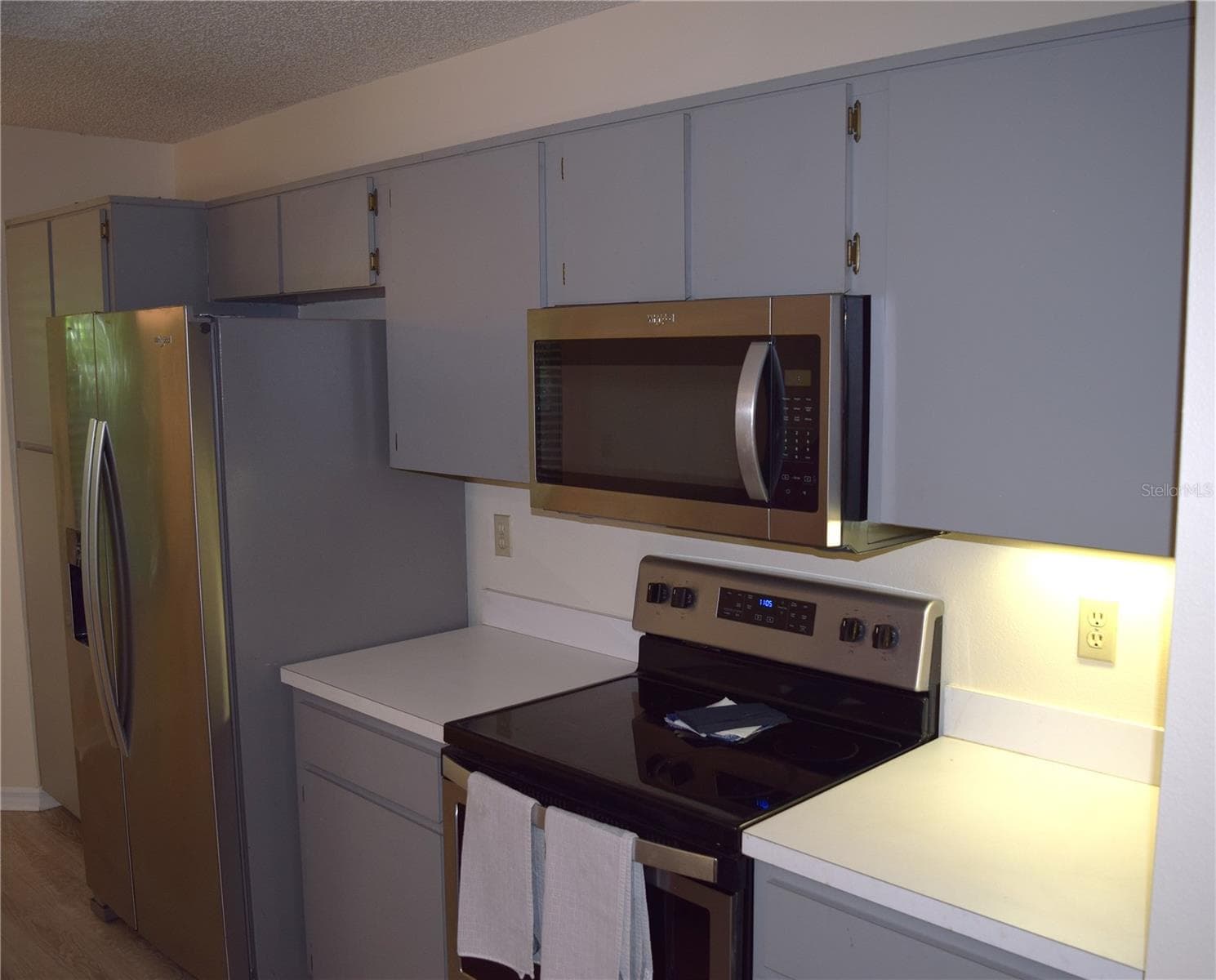 Single Family Residence at 450 CASCADE LN, PALM HARBOR, photo 9 of 24