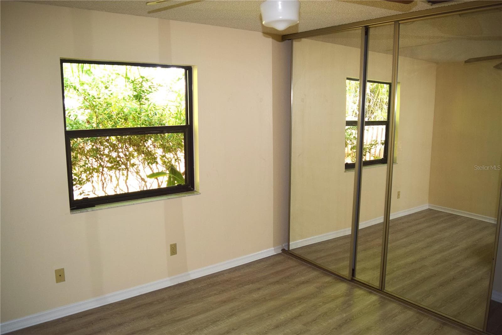 Single Family Residence at 450 CASCADE LN, PALM HARBOR, photo 22 of 24
