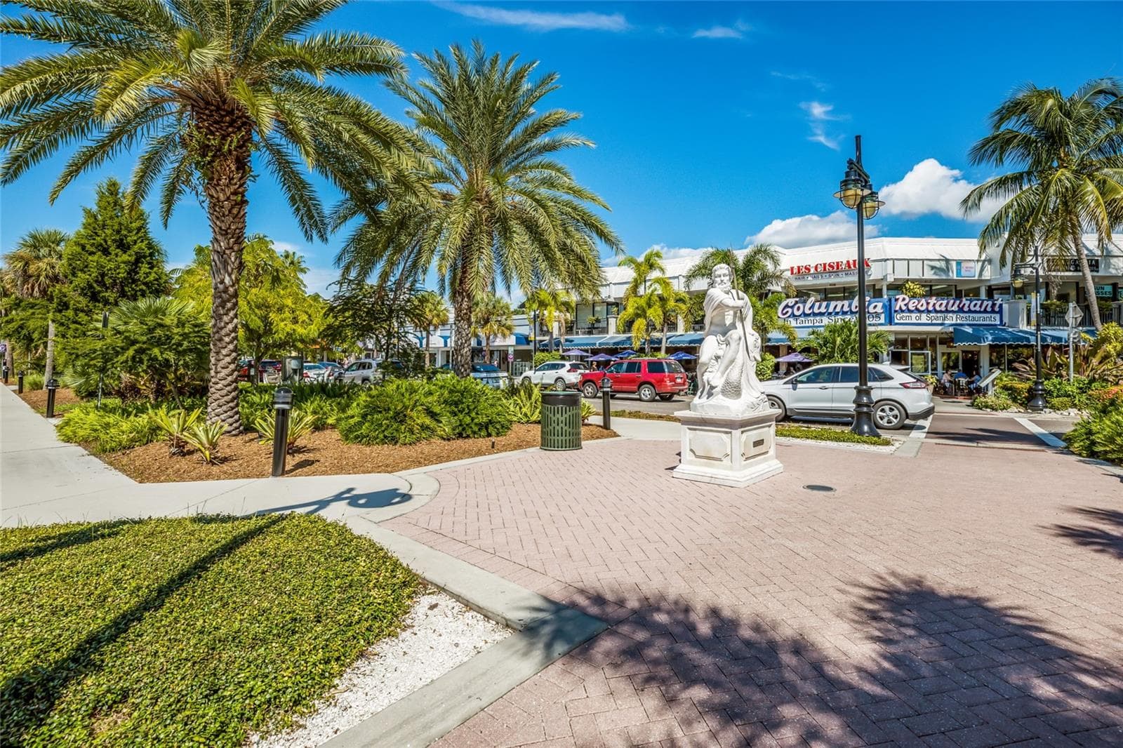 Single Family Residence at 128 S WASHINGTON DR, SARASOTA, photo 19 of 20