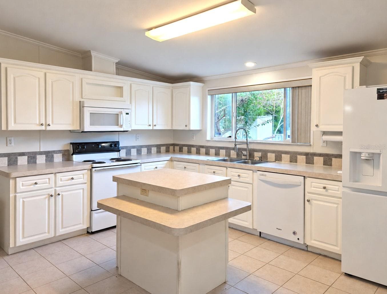 Kitchen - 1038 BROOKE RD, FORT MEADE