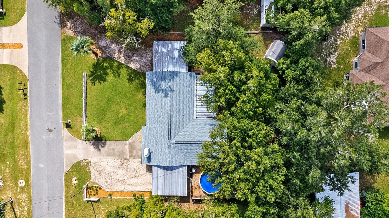 Single Family Residence at 15642 SE 91ST CT, SUMMERFIELD, photo 2 of 43