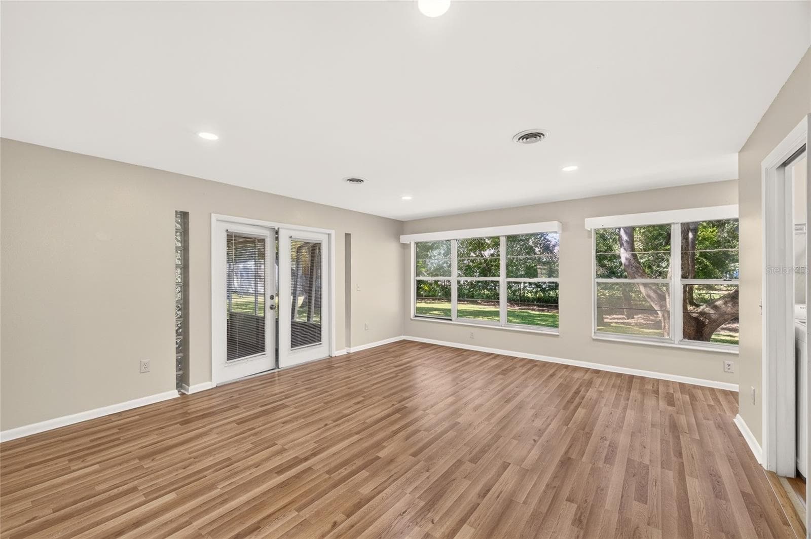 Single Family Residence at 15642 SE 91ST CT, SUMMERFIELD, photo 12 of 43