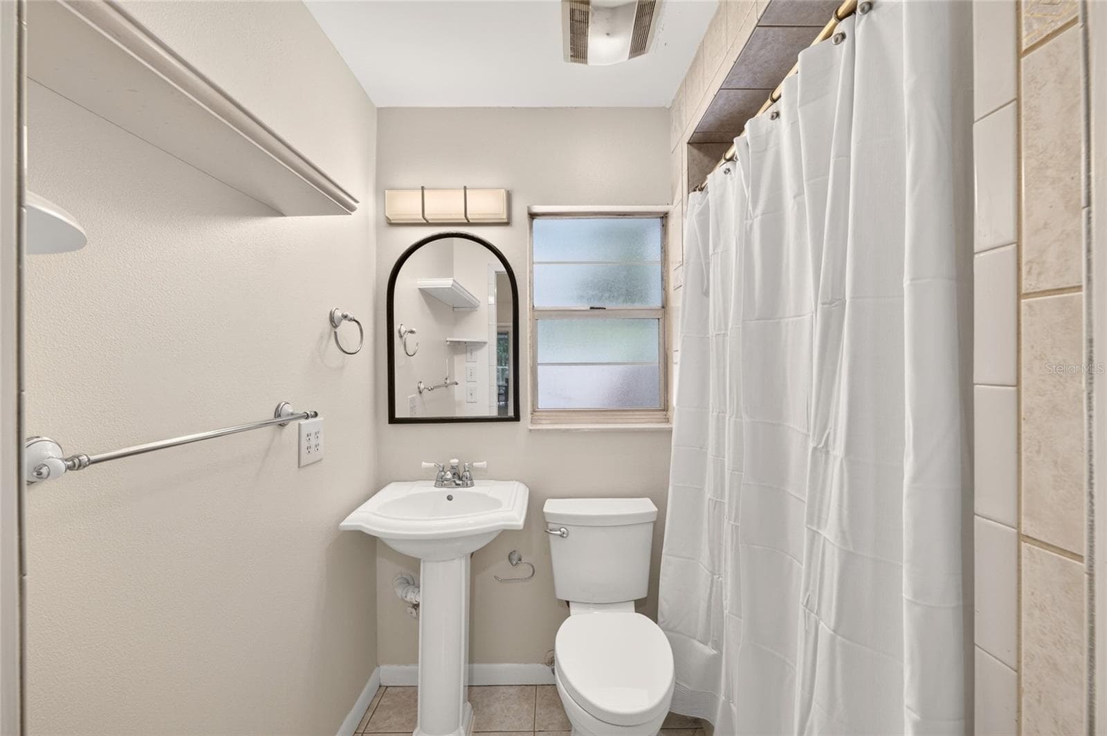 Single Family Residence at 15642 SE 91ST CT, SUMMERFIELD, photo 22 of 43
