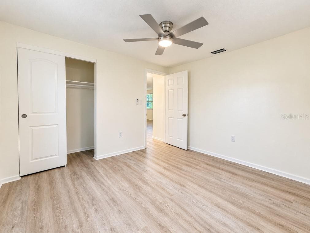 Single Family Residence at 10032 KINGSWOOD LN, PORT RICHEY, photo 13 of 18