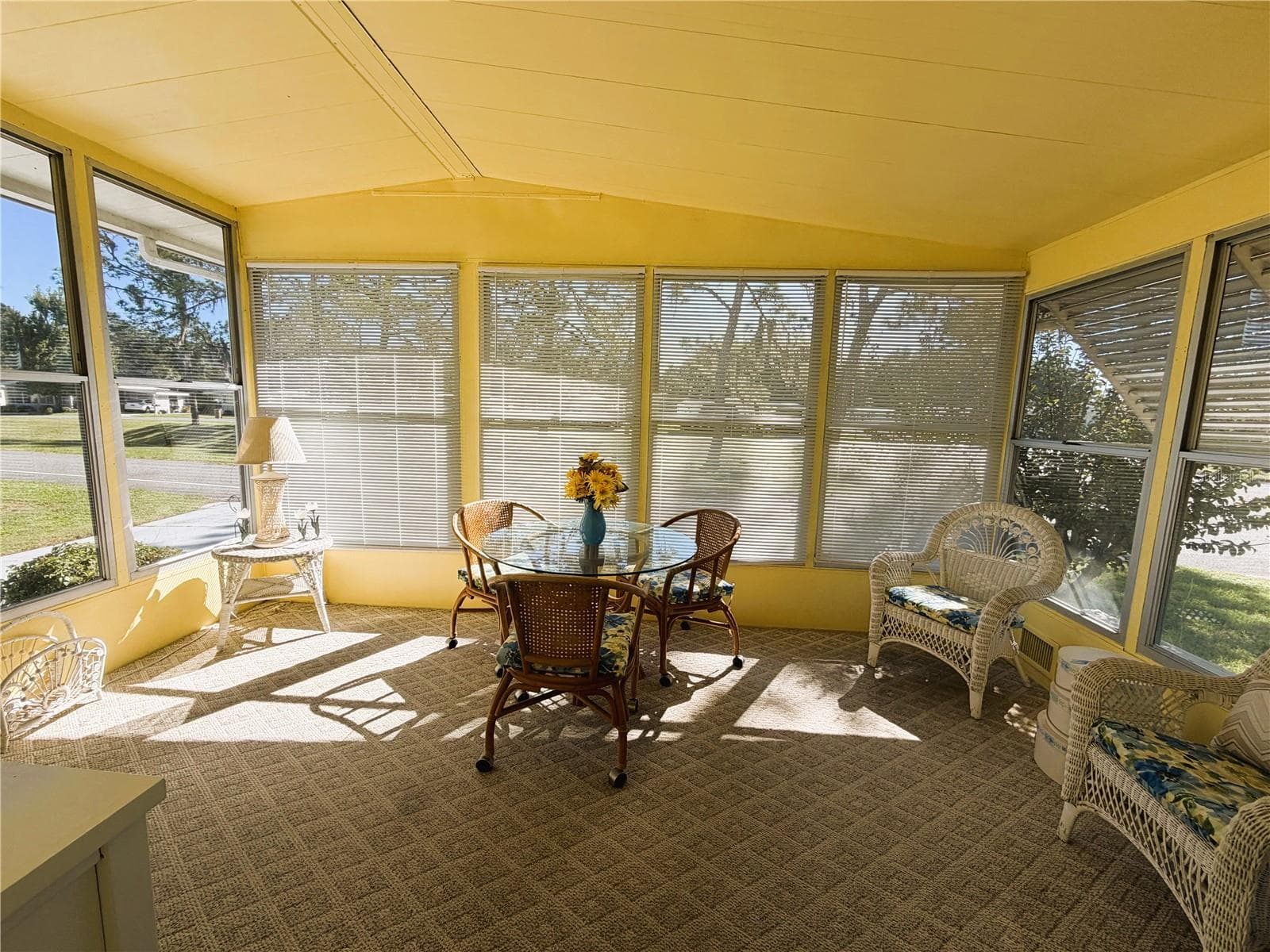 Mobile Home at 353 HAWTHORNE BLVD, LEESBURG, photo 13 of 37