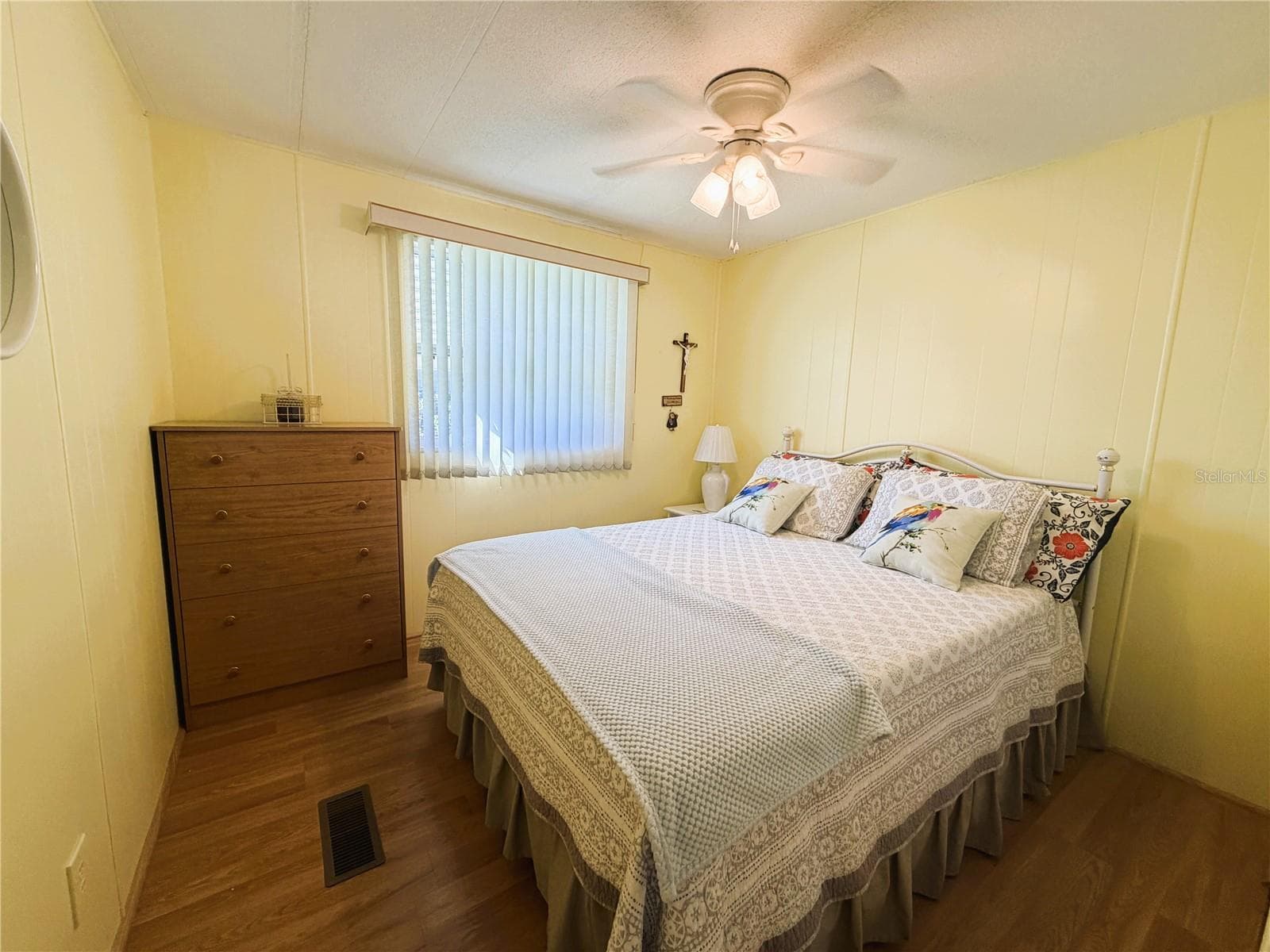 Mobile Home at 353 HAWTHORNE BLVD, LEESBURG, photo 18 of 37