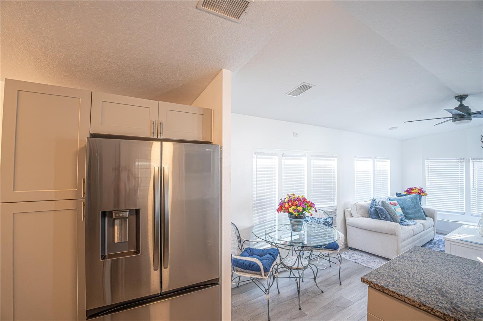 Manufactured Home at 6 BASIN ST, PALMETTO, photo 10 of 17