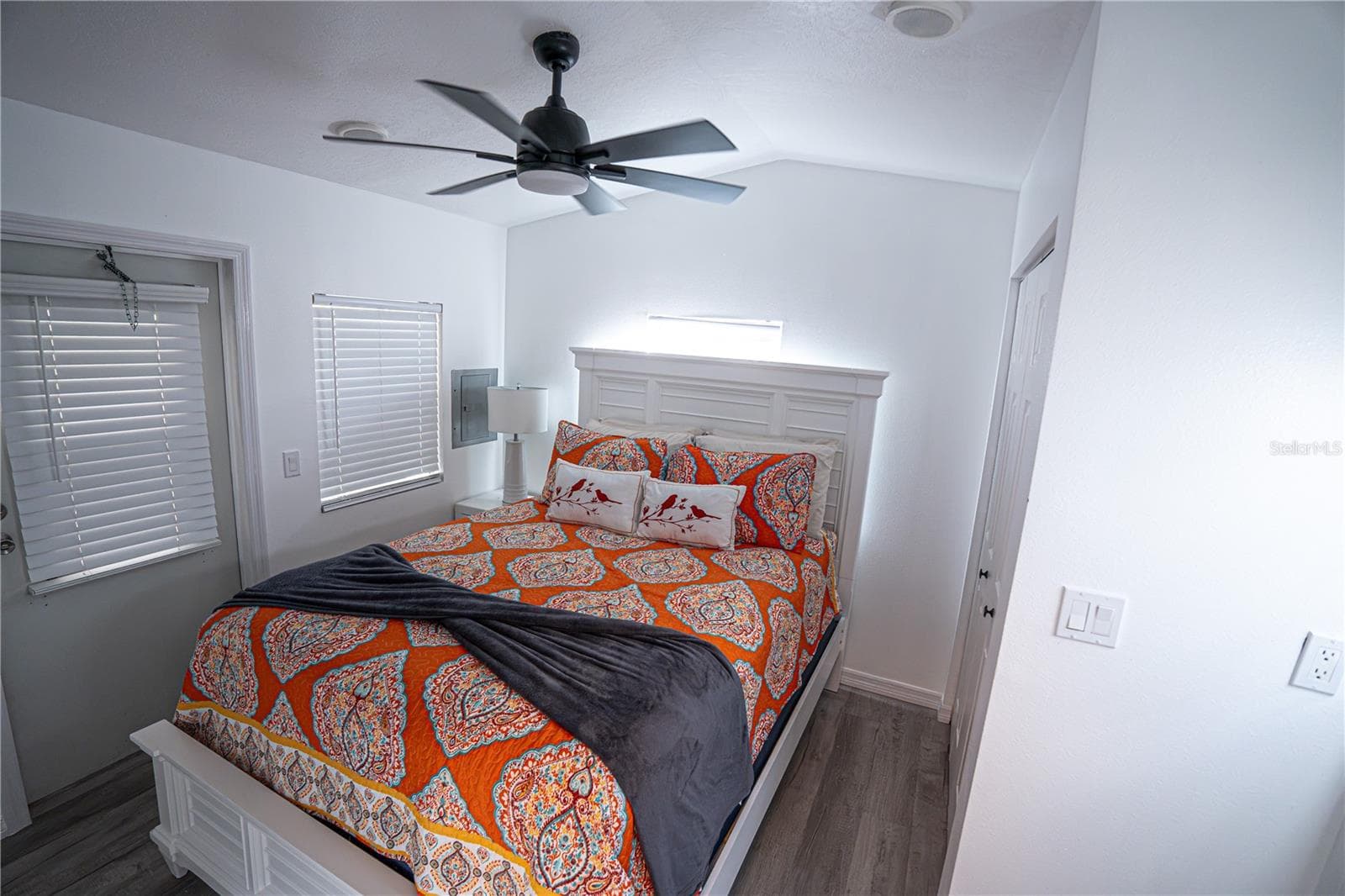 Manufactured Home at 6 BASIN ST, PALMETTO, photo 15 of 17