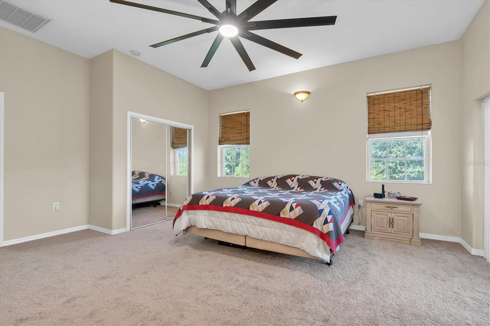 Single Family Residence at 5909 ARTESIAN RIDGE LN, DOVER, photo 13 of 37