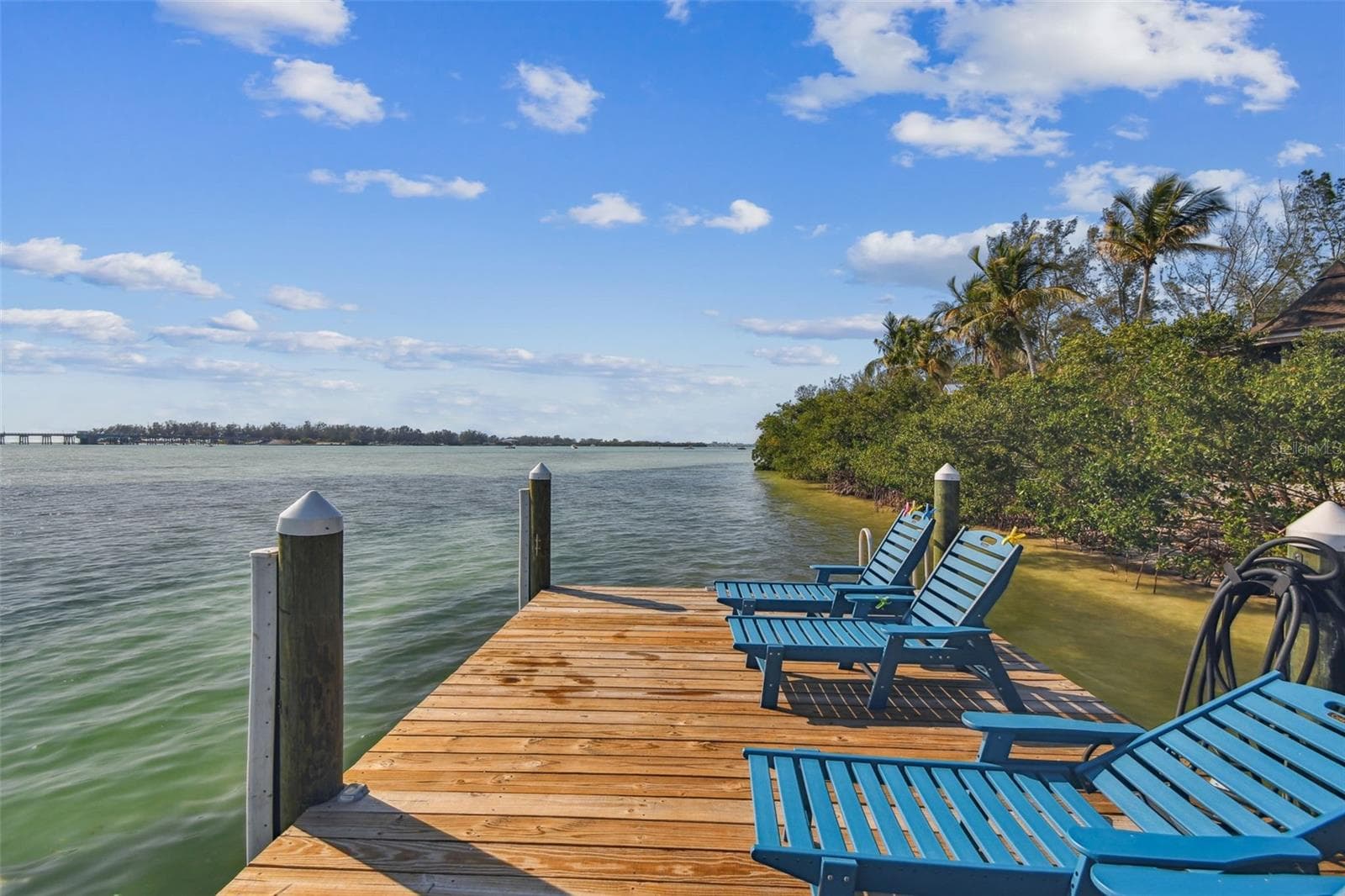 Single Family Residence at 7147 LA LENAIRE DR, LONGBOAT KEY, photo 8 of 98