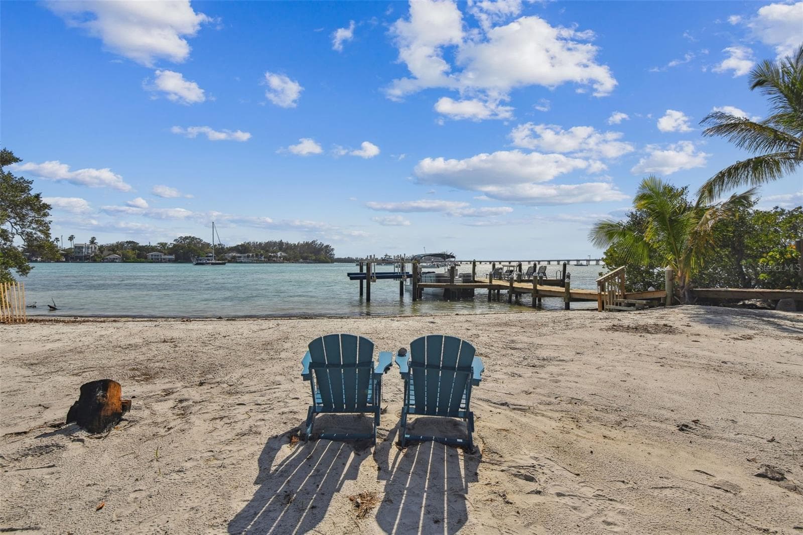 Single Family Residence at 7147 LA LENAIRE DR, LONGBOAT KEY, photo 9 of 98
