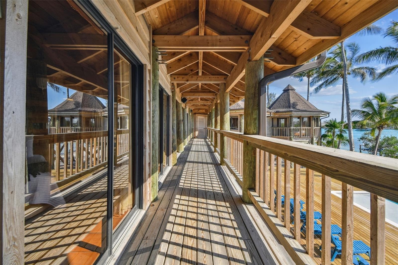 Single Family Residence at 7147 LA LENAIRE DR, LONGBOAT KEY, photo 11 of 98
