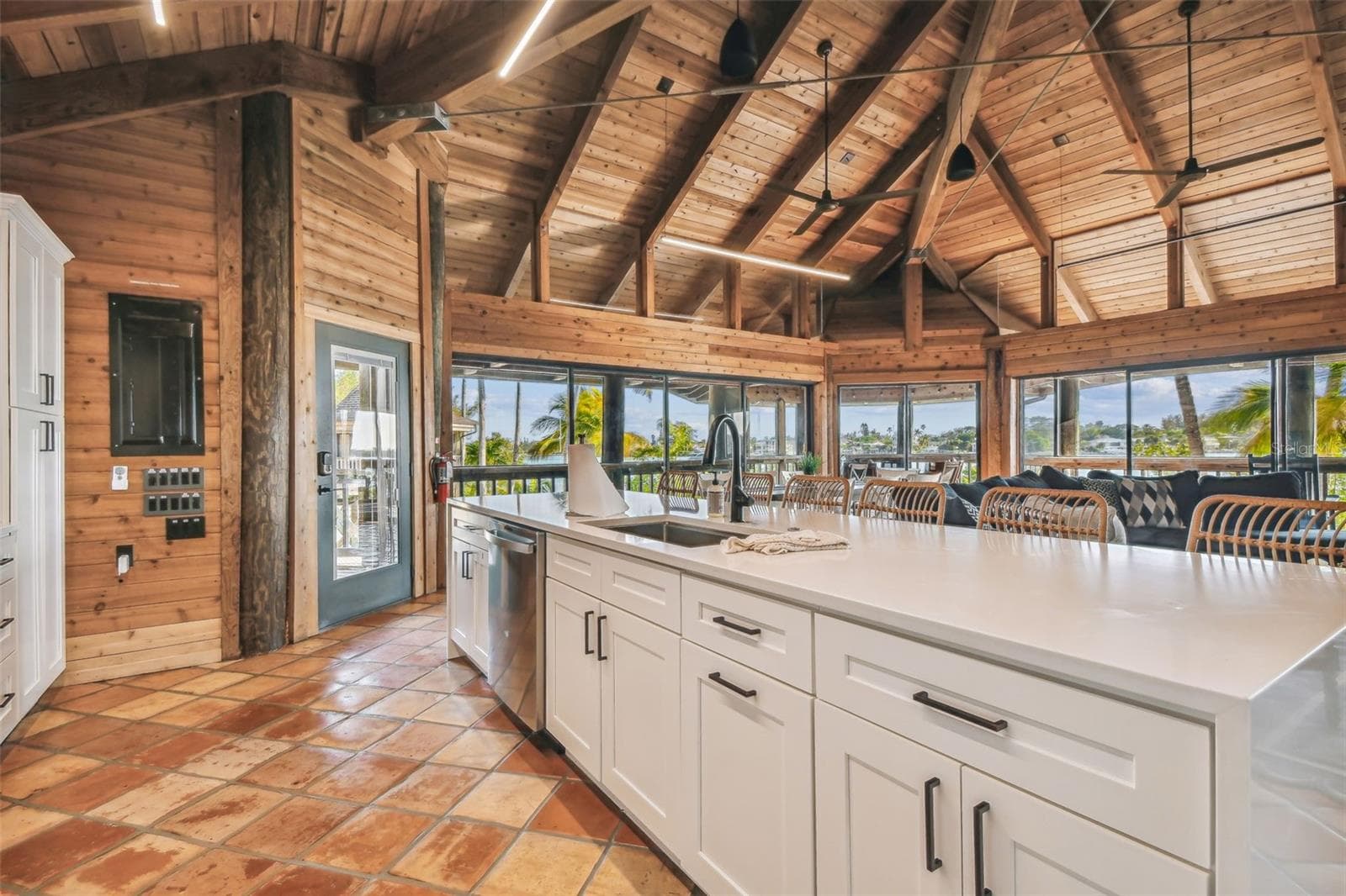 Single Family Residence at 7147 LA LENAIRE DR, LONGBOAT KEY, photo 20 of 98