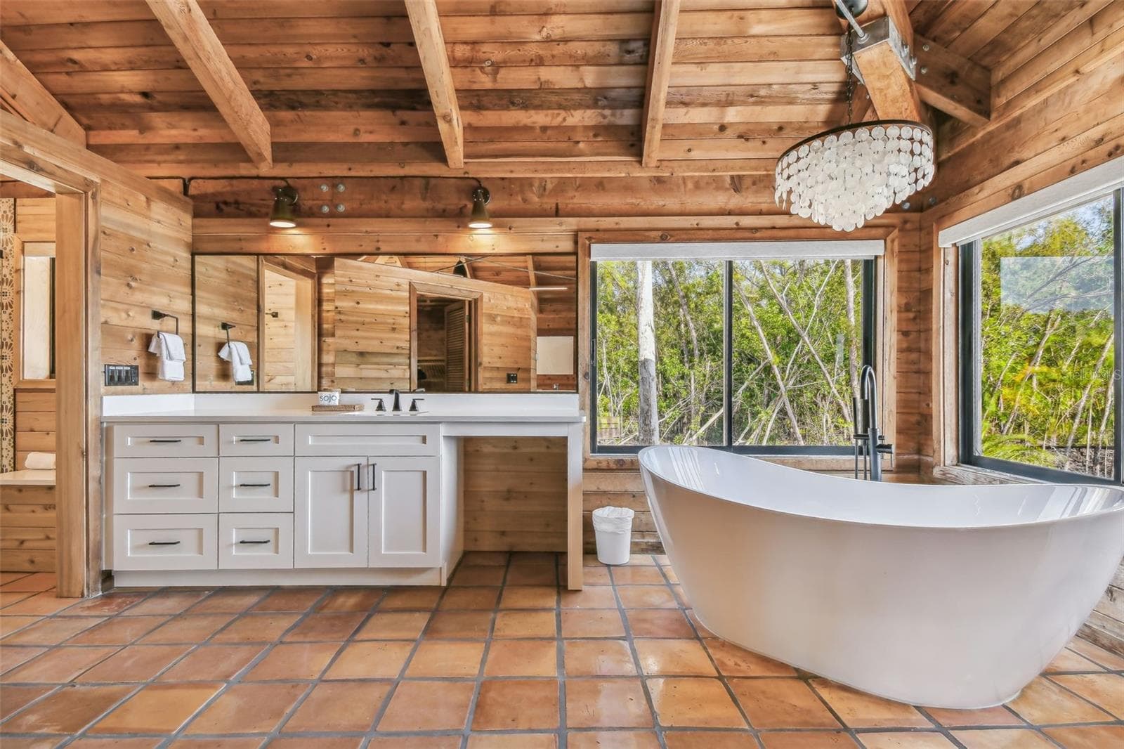 Single Family Residence at 7147 LA LENAIRE DR, LONGBOAT KEY, photo 33 of 98
