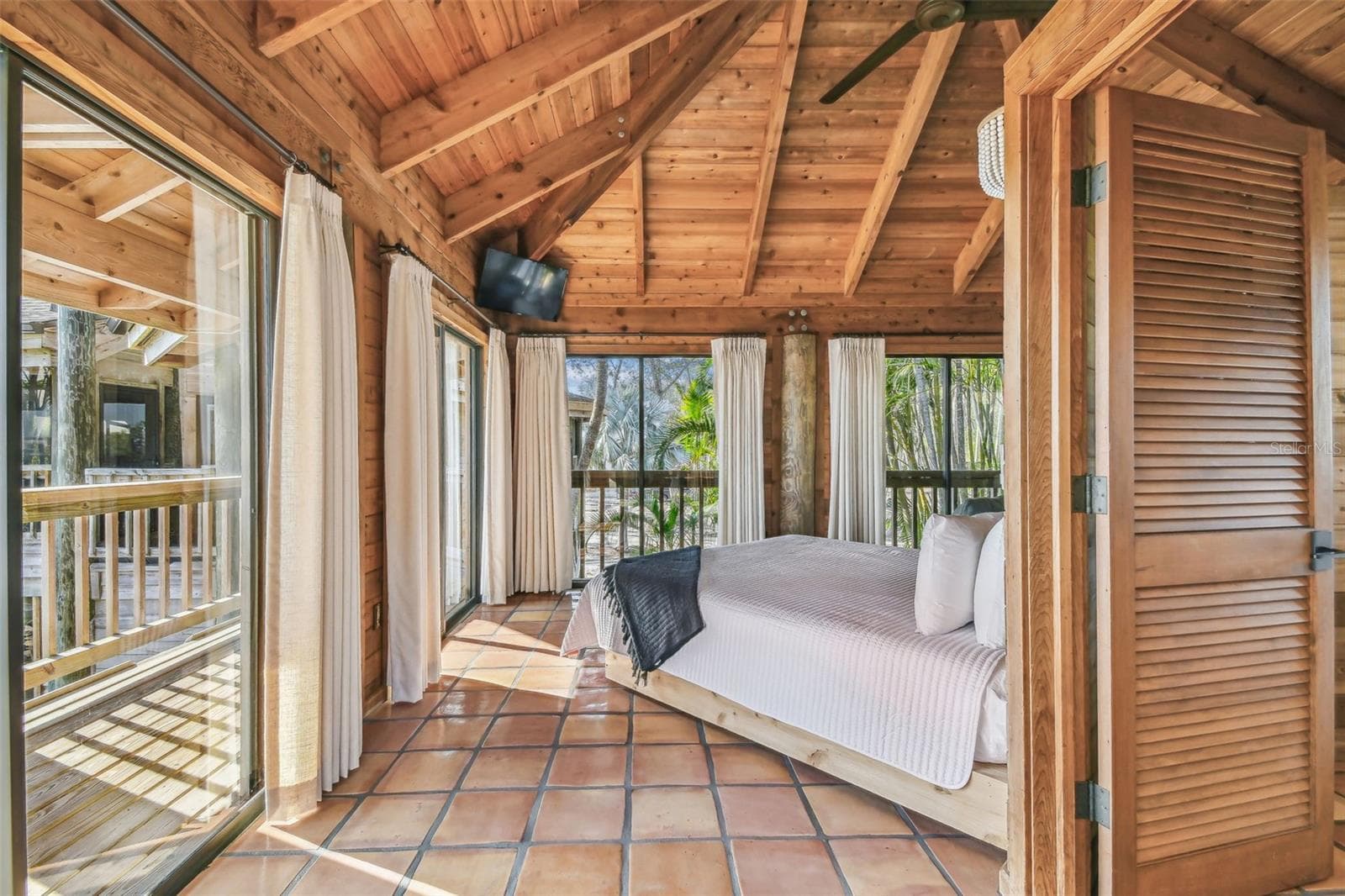 Single Family Residence at 7147 LA LENAIRE DR, LONGBOAT KEY, photo 51 of 98