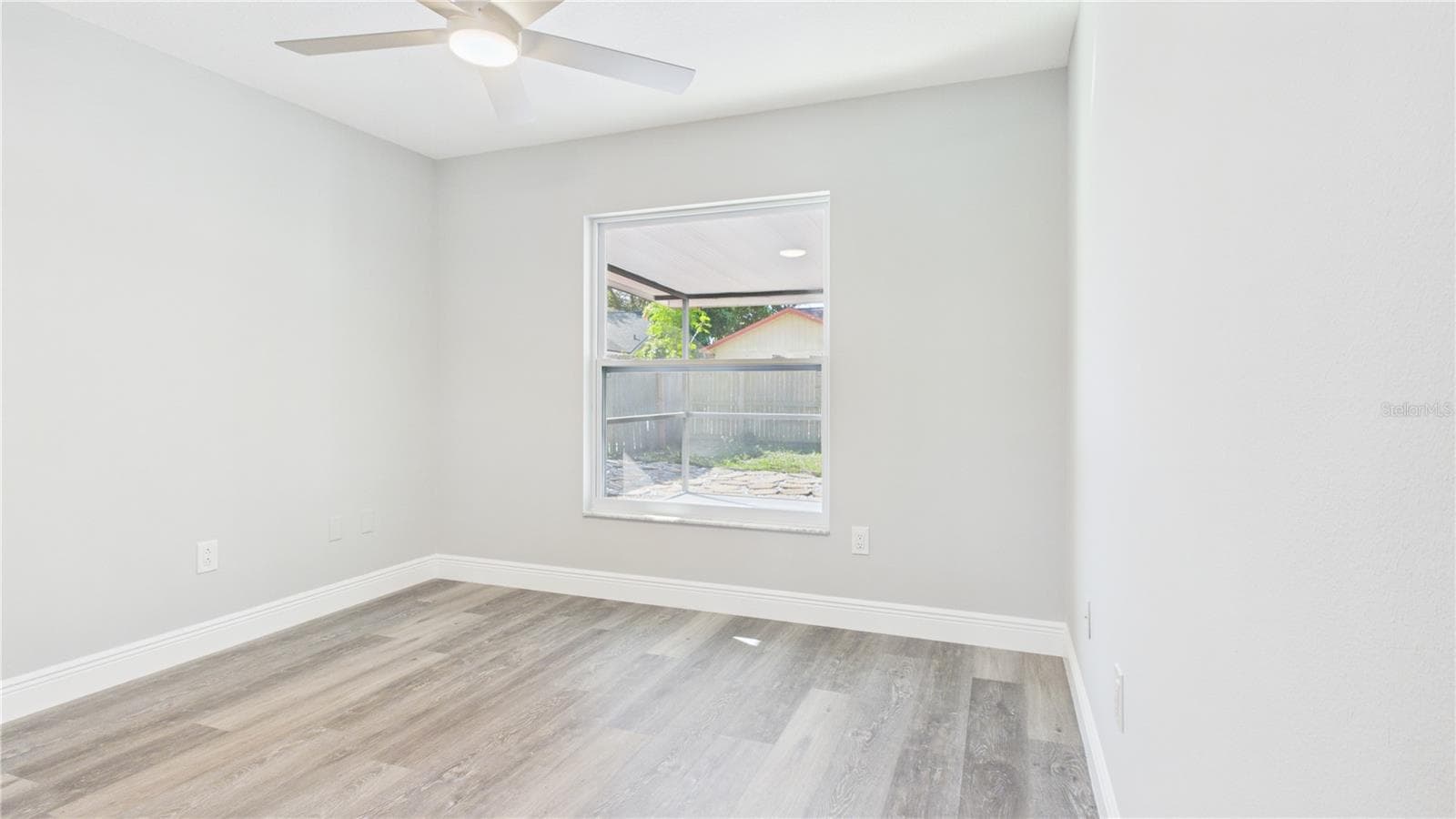 Single Family Residence at 11108 WINDPOINT DR, TAMPA, photo 21 of 36