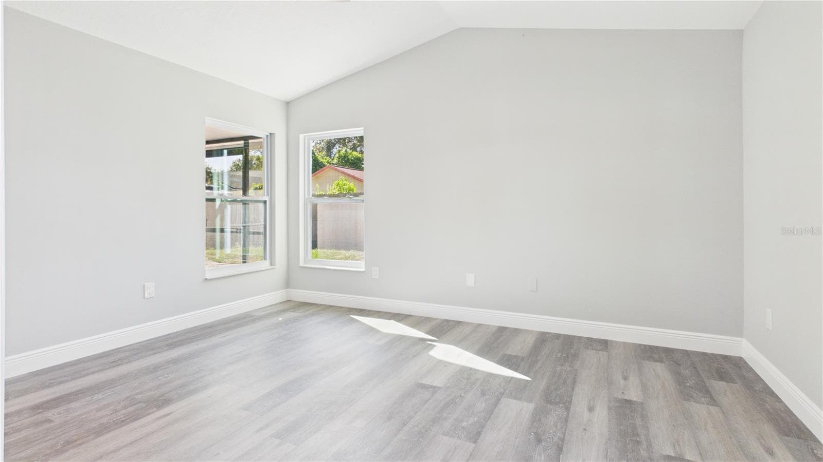 Single Family Residence at 11108 WINDPOINT DR, TAMPA, photo 30 of 36