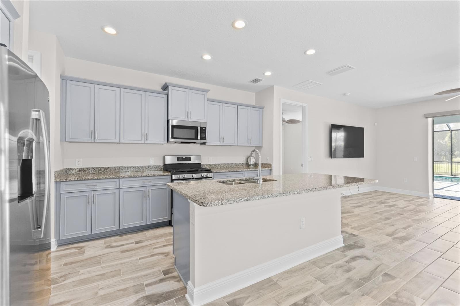 Single Family Residence at 9961 CROSS RIVER TRL, PARRISH, photo 11 of 63