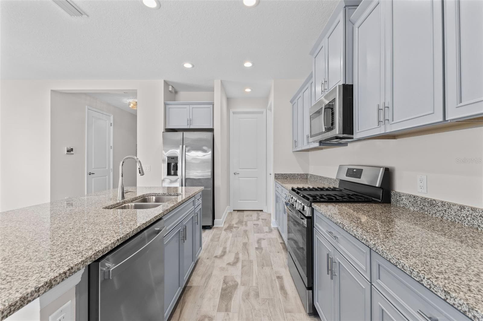 Single Family Residence at 9961 CROSS RIVER TRL, PARRISH, photo 12 of 63