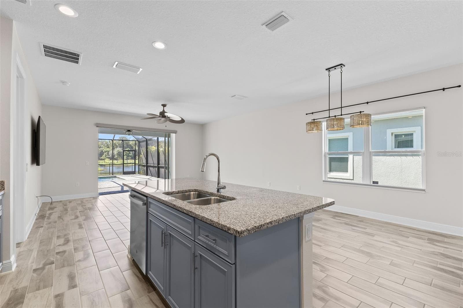 Single Family Residence at 9961 CROSS RIVER TRL, PARRISH, photo 13 of 63