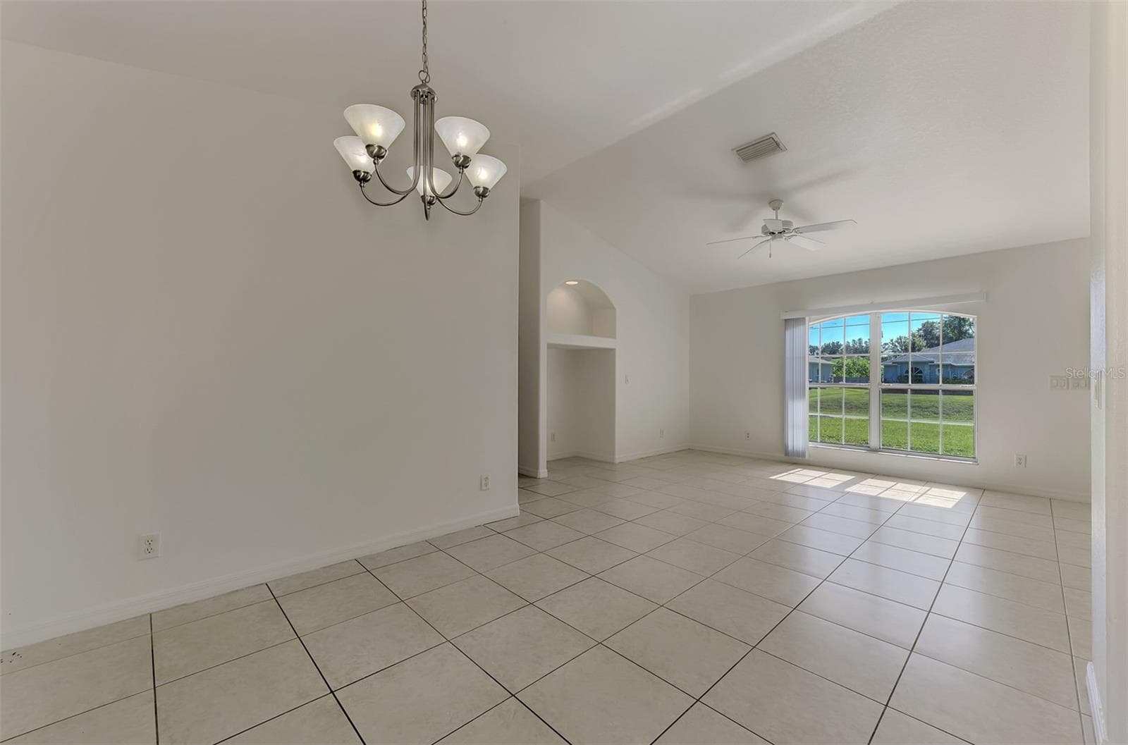 Single Family Residence at 3305 CIRCLEVILLE ST, NORTH PORT, photo 11 of 53