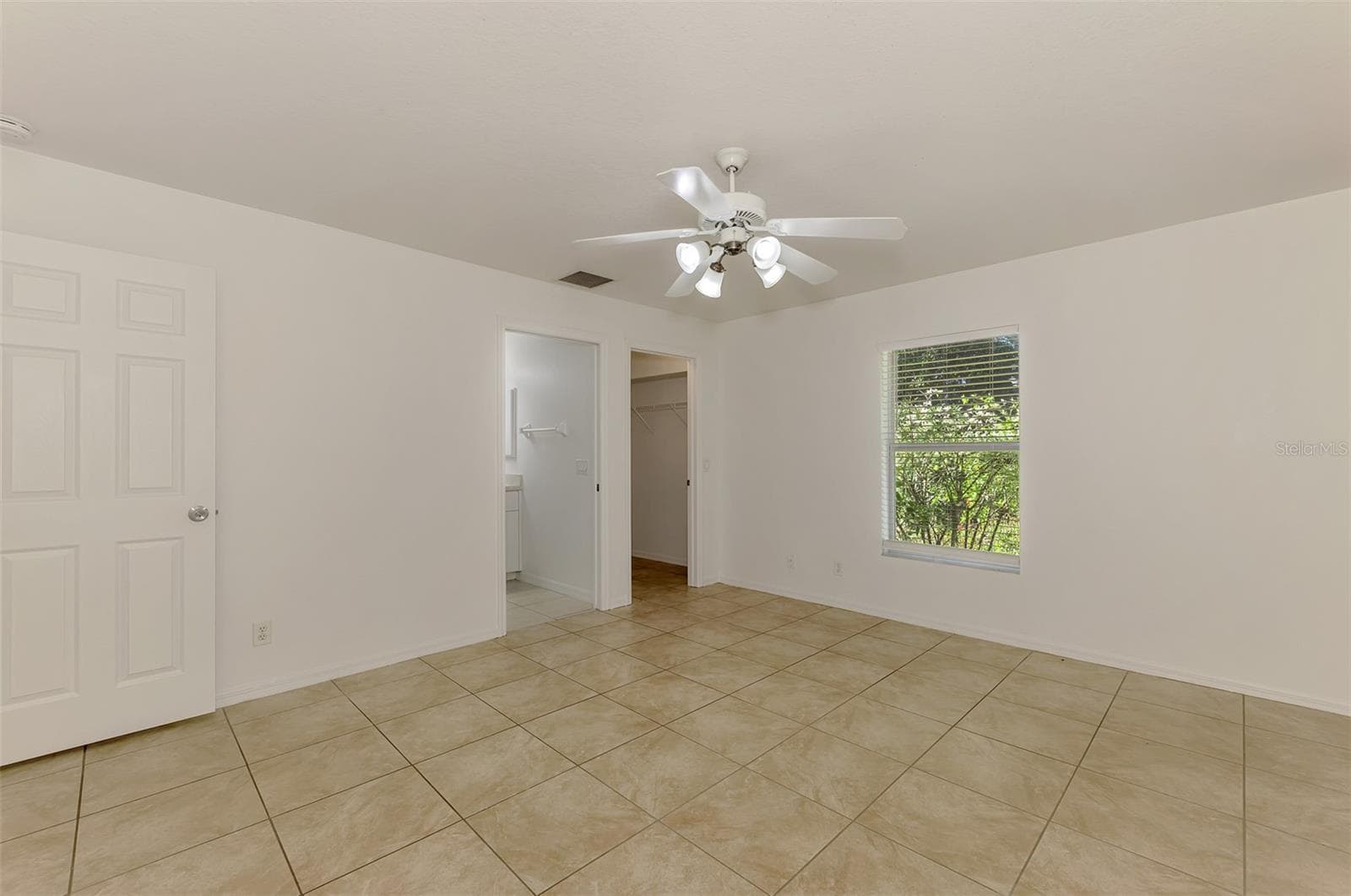 Single Family Residence at 3305 CIRCLEVILLE ST, NORTH PORT, photo 22 of 53