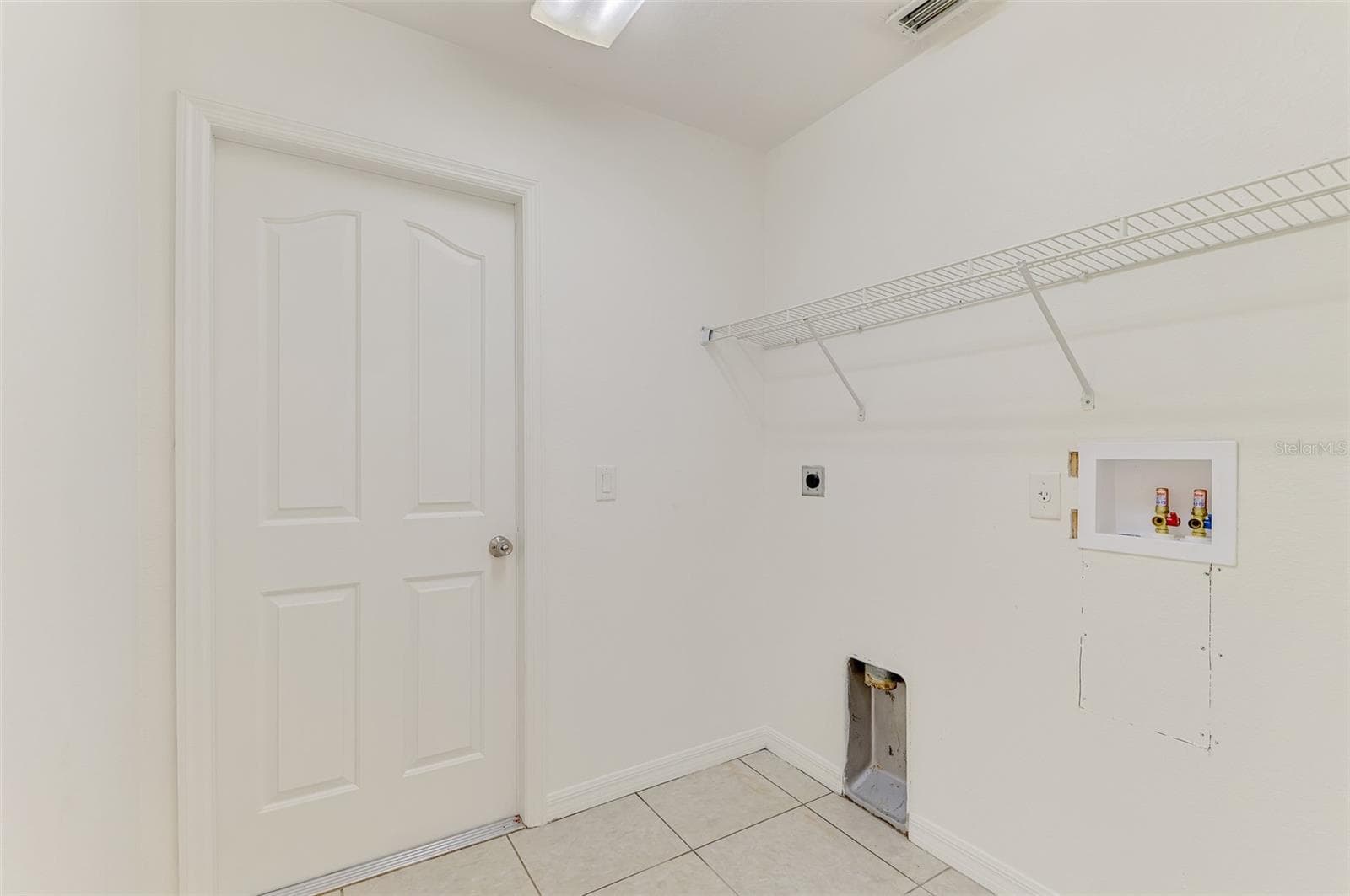 Single Family Residence at 3305 CIRCLEVILLE ST, NORTH PORT, photo 32 of 53