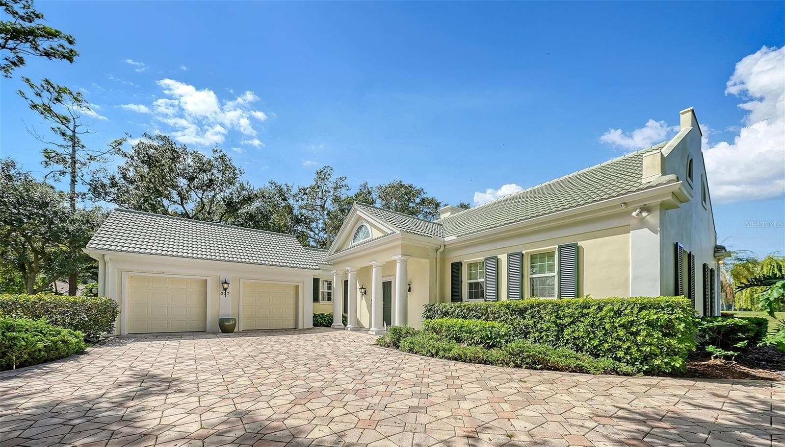 Front of House w/2 Car-Garage - 227 SAINT JAMES PARK, OSPREY