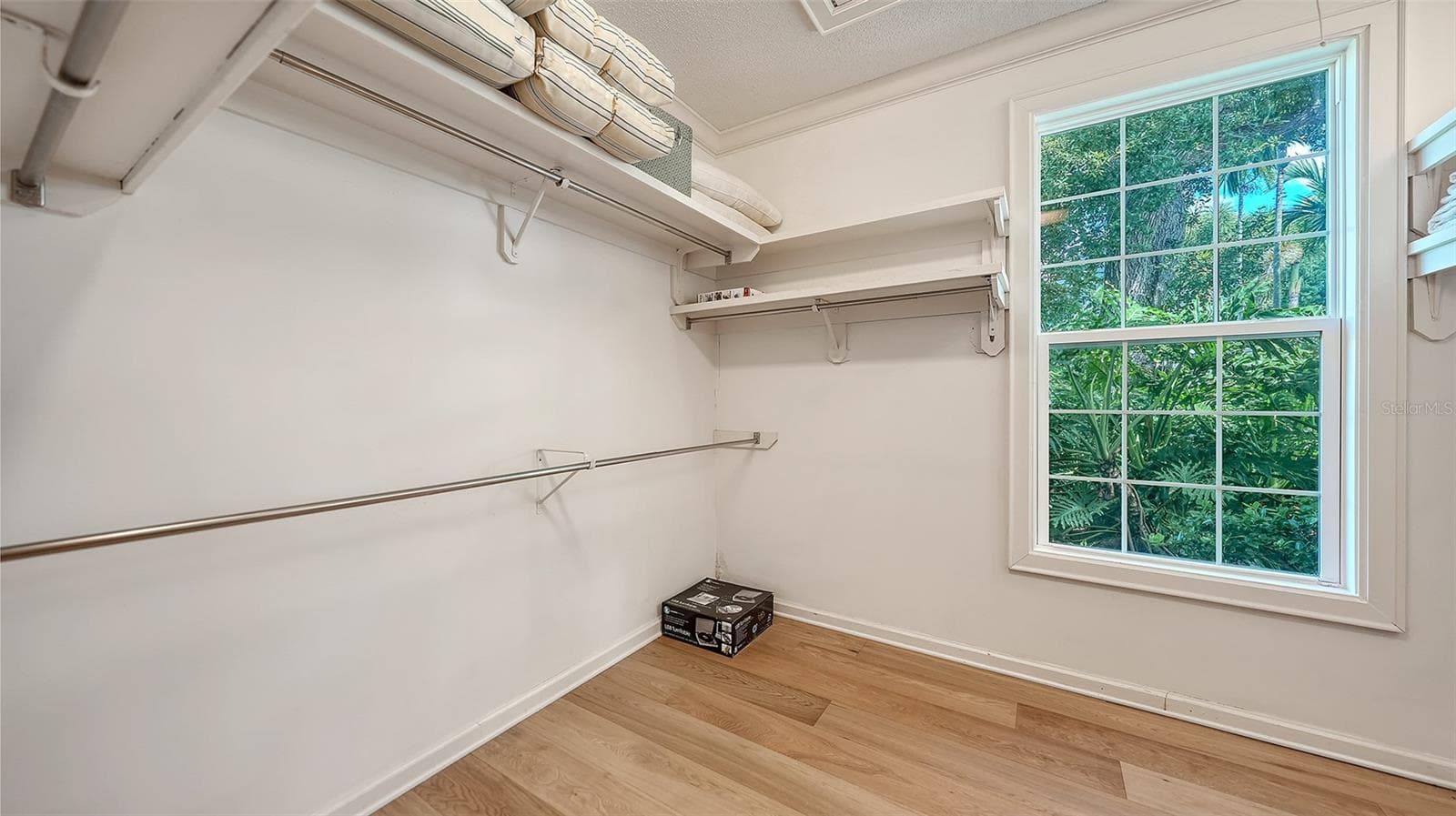 Walk-In PRIMARY SUITE Closet - 227 SAINT JAMES PARK, OSPREY