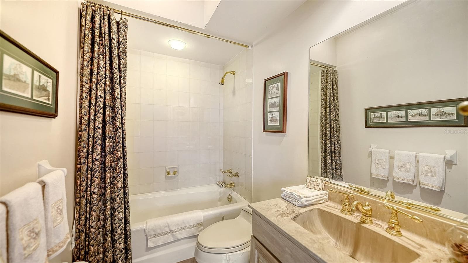 Bath #2 EN-SUITE - 227 SAINT JAMES PARK, OSPREY