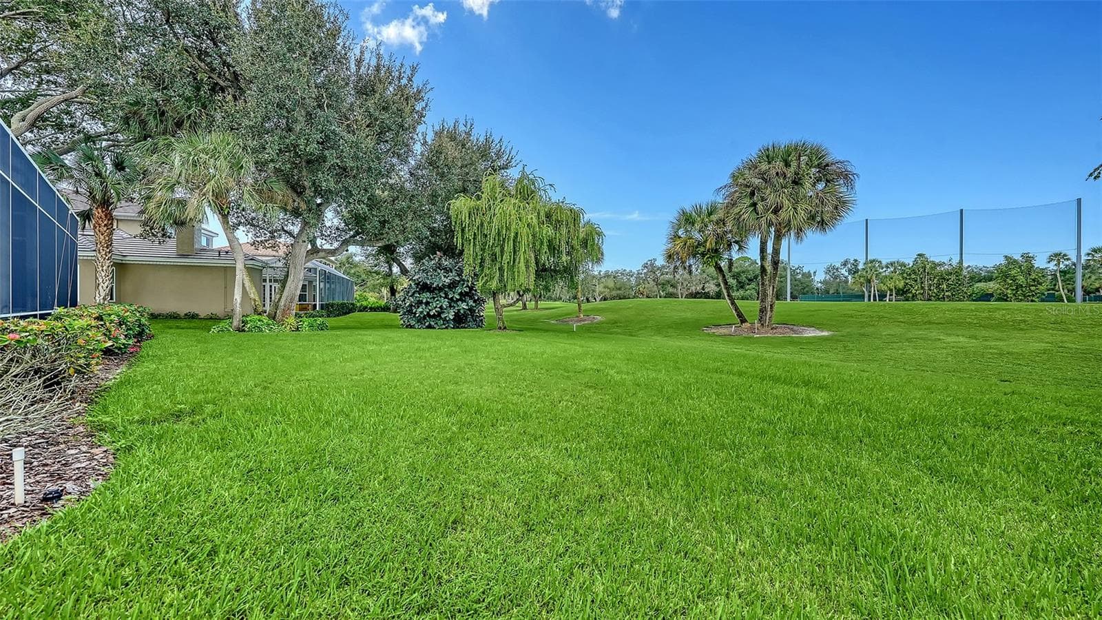 Nearly 1/3 of an ACRE of Land w/Privacy and Exclusivity! - 227 SAINT JAMES PARK, OSPREY