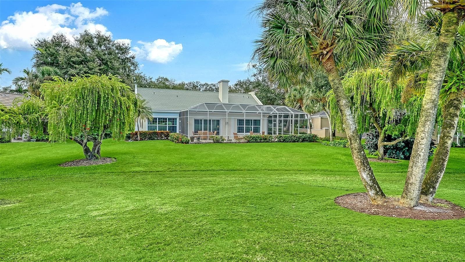Nearly 1/3 of an ACRE of Land w/Privacy and Exclusivity! - 227 SAINT JAMES PARK, OSPREY