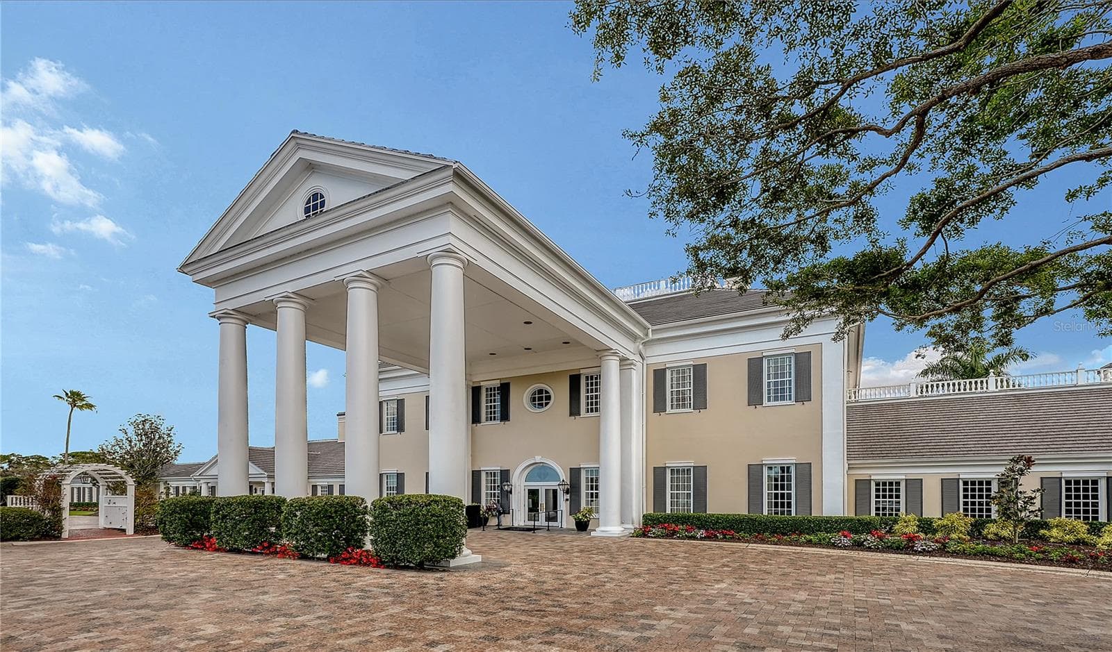 Grand Entrance to THE OAKS Clubhouse - 227 SAINT JAMES PARK, OSPREY