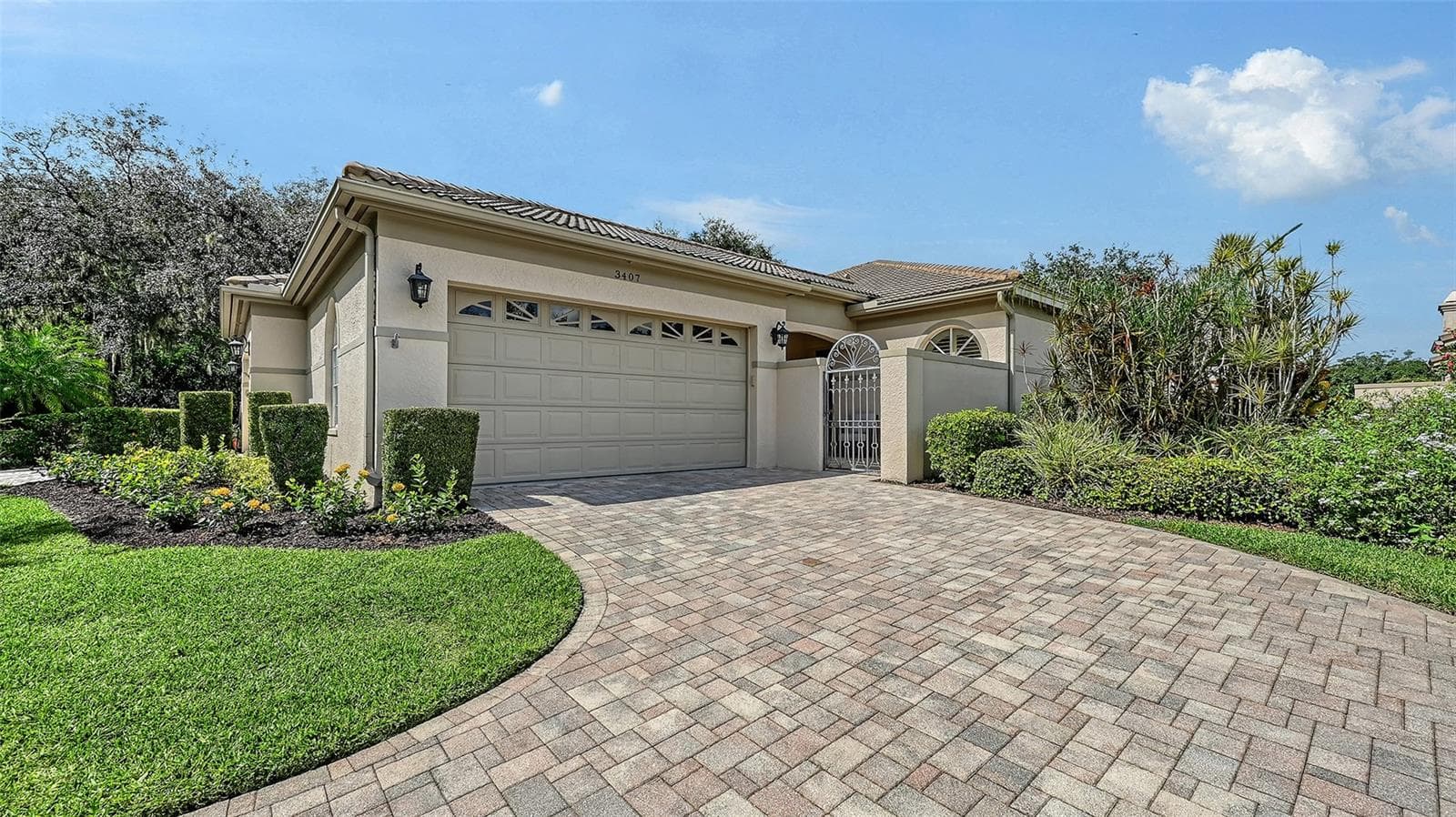 Villa at 3407 HADFIELD GREENE #13, SARASOTA, photo 2 of 44