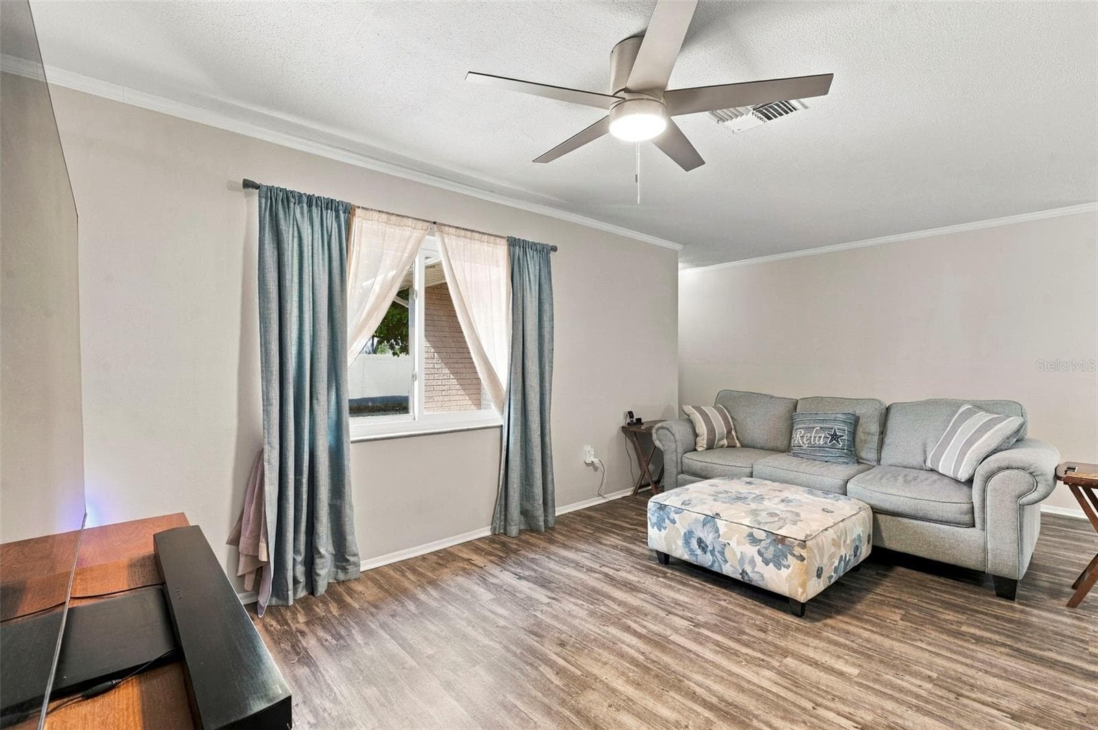 Single Family Residence at 1279 S DISSTON AVE, TARPON SPRINGS, photo 8 of 49