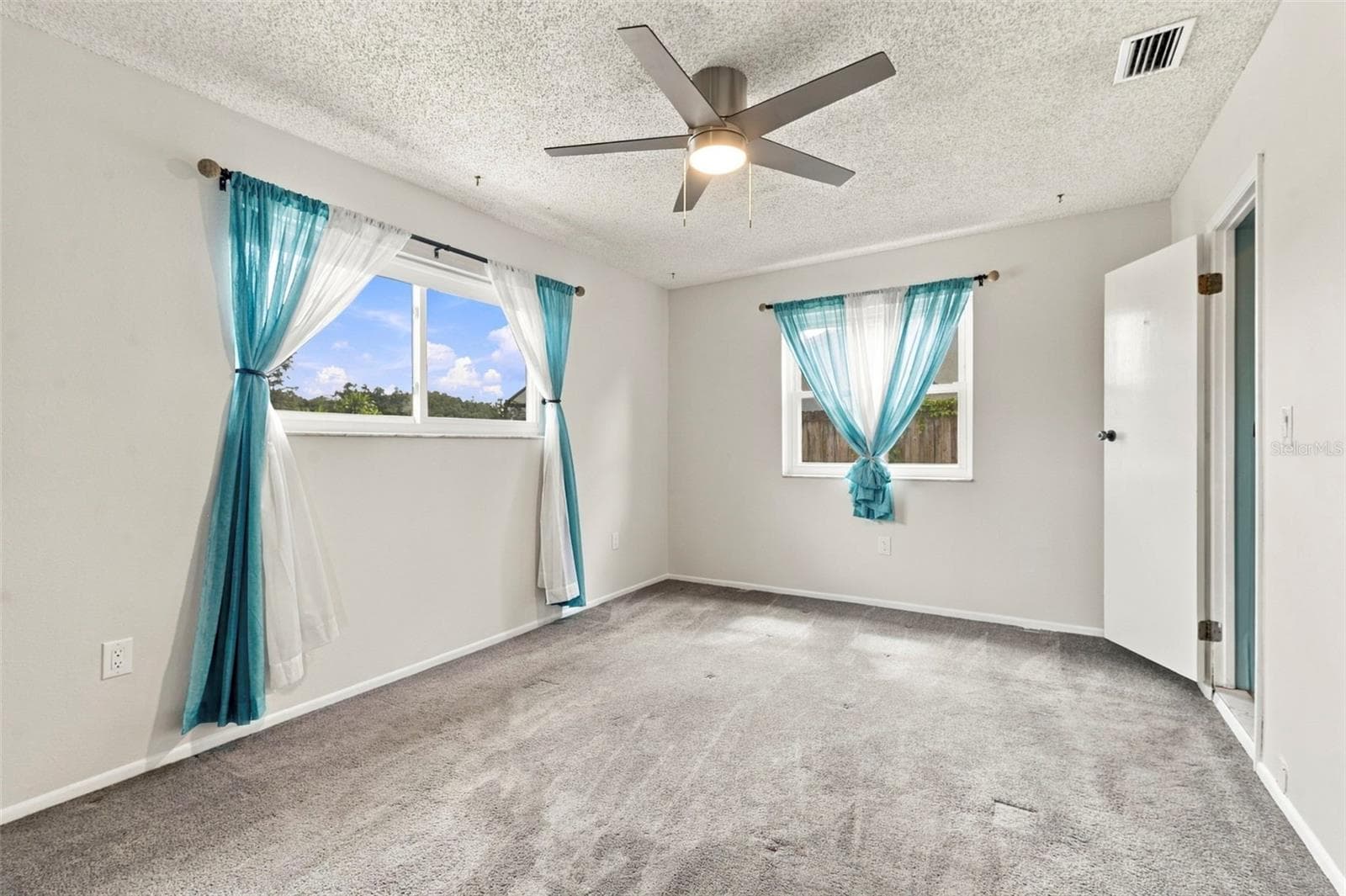 bdrm 3 - 1279 S DISSTON AVE, TARPON SPRINGS