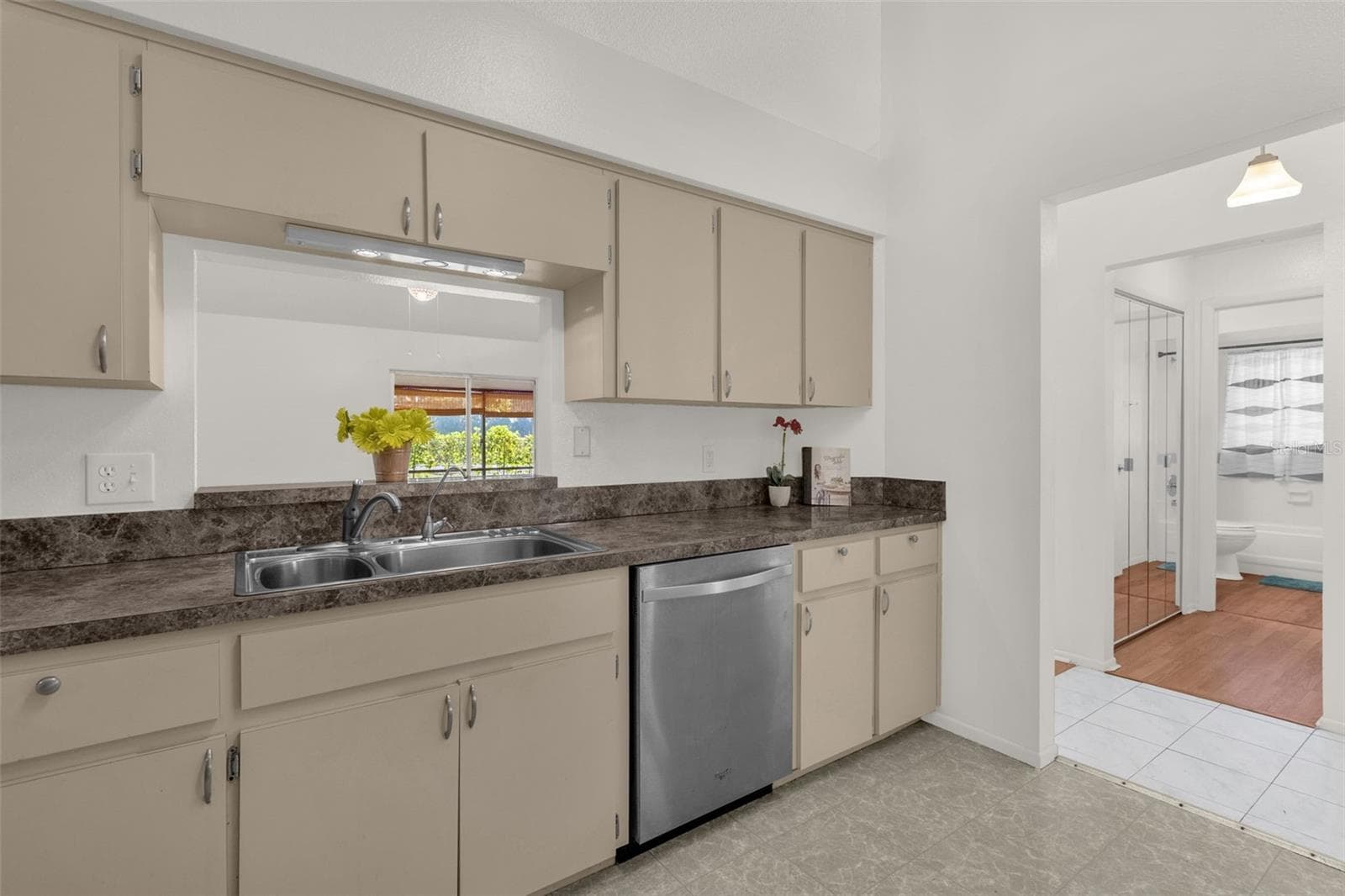 Half Duplex at 2449 LONG MEADOW WAY, ORLANDO, photo 9 of 31