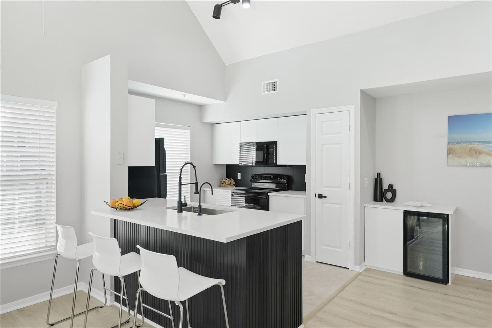 Condominium at 5531 ROSEHILL RD #203, SARASOTA, photo 9 of 37