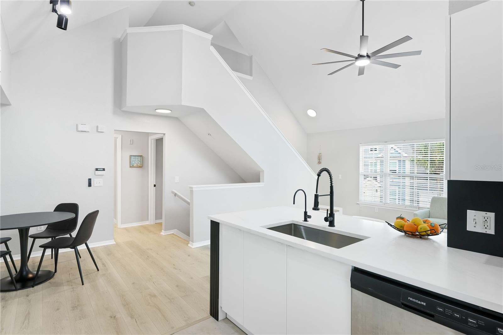 Condominium at 5531 ROSEHILL RD #203, SARASOTA, photo 11 of 37