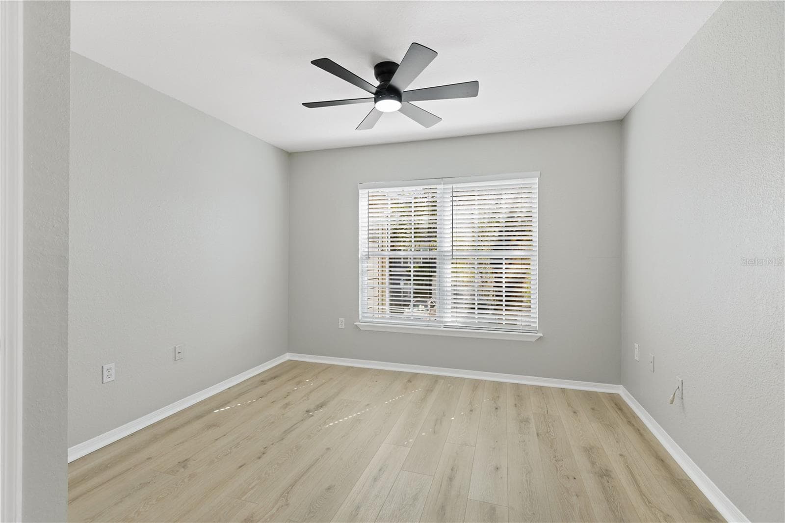 Condominium at 5531 ROSEHILL RD #203, SARASOTA, photo 23 of 37