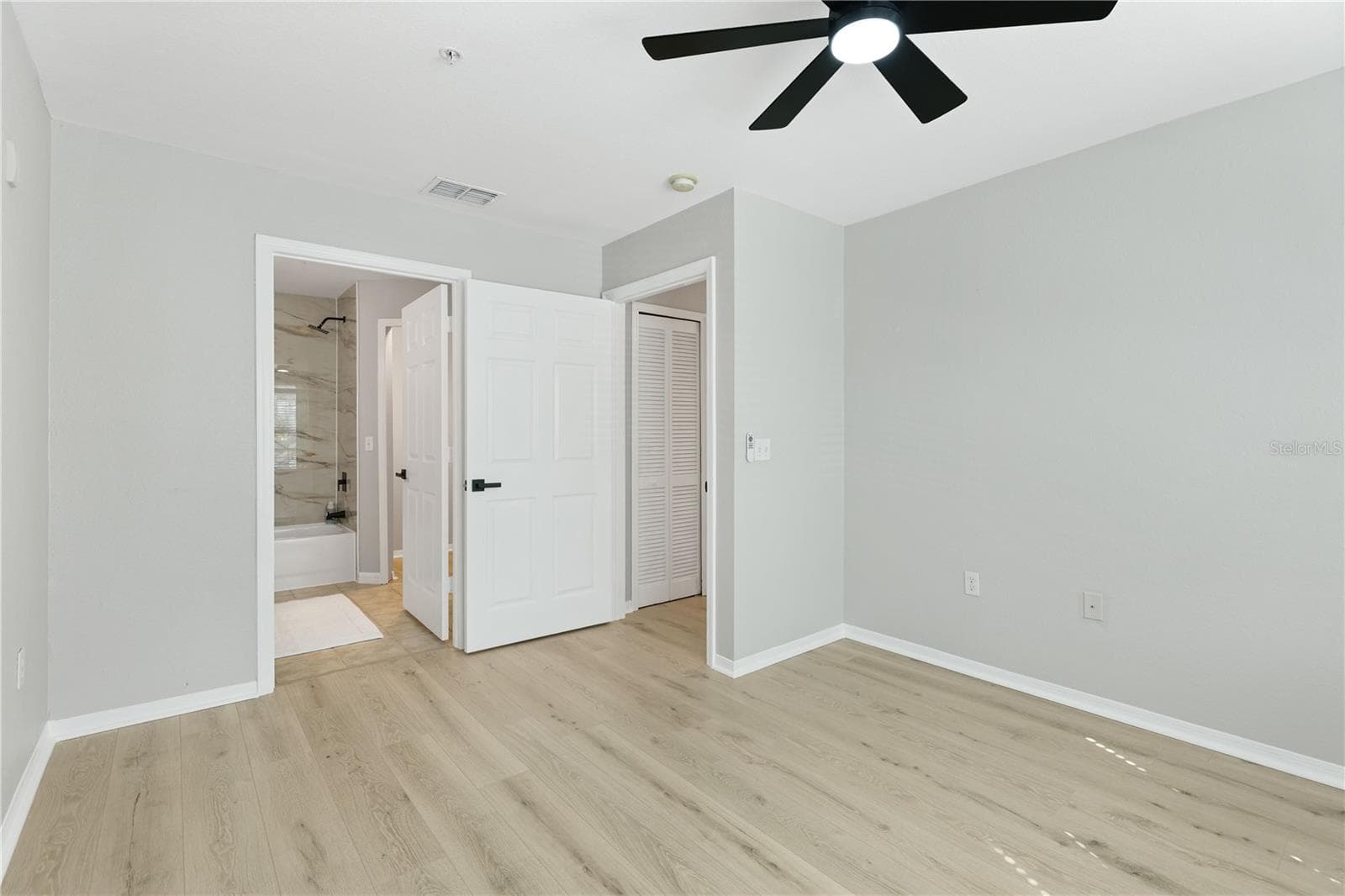 Condominium at 5531 ROSEHILL RD #203, SARASOTA, photo 24 of 37