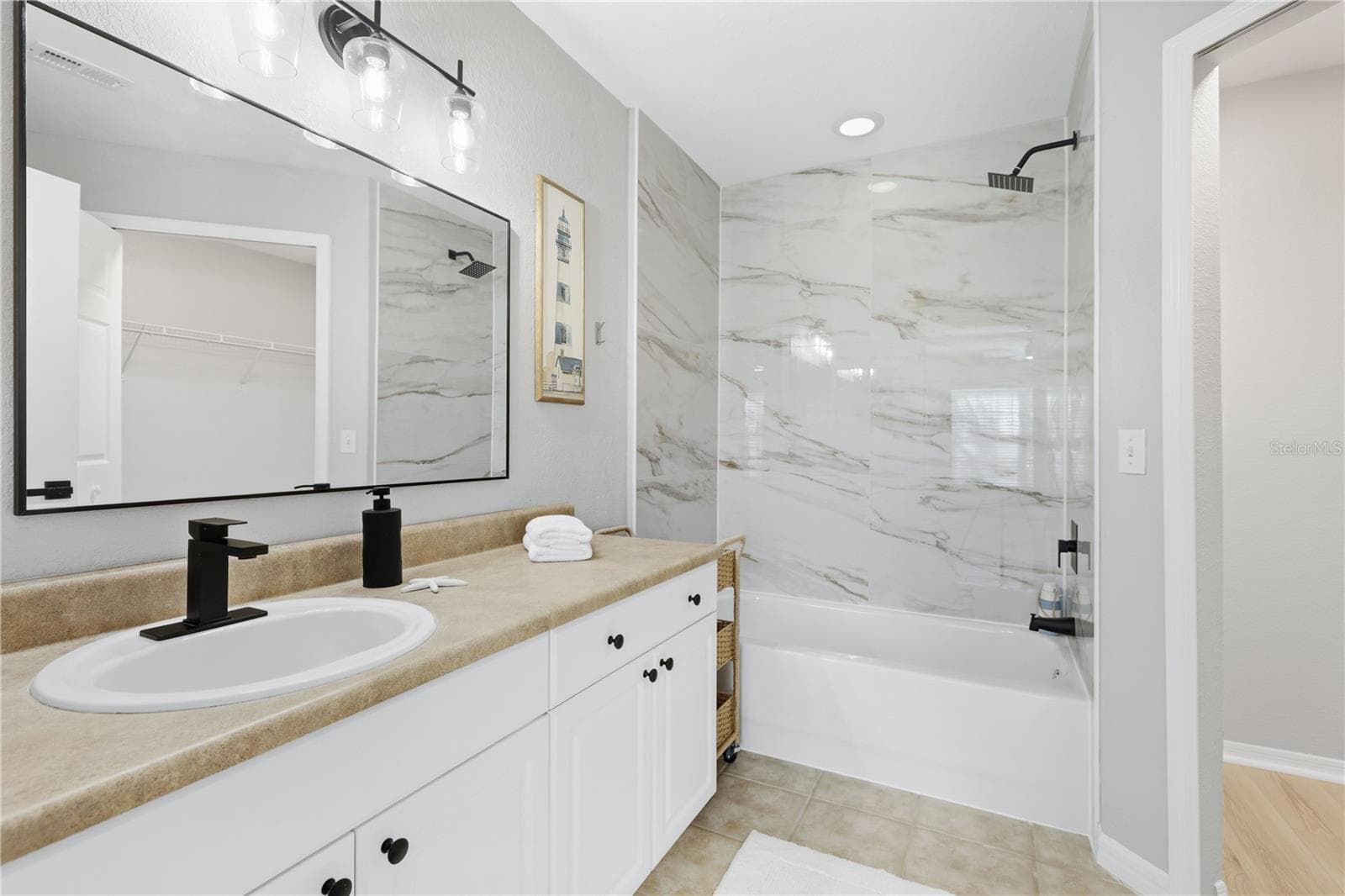 Condominium at 5531 ROSEHILL RD #203, SARASOTA, photo 25 of 37