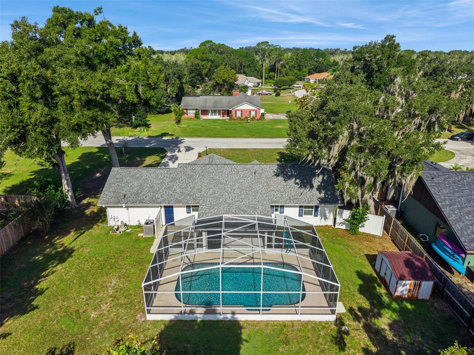Pool, home and yard from above - 5246 ROYAL OAK DR, FRUITLAND PARK