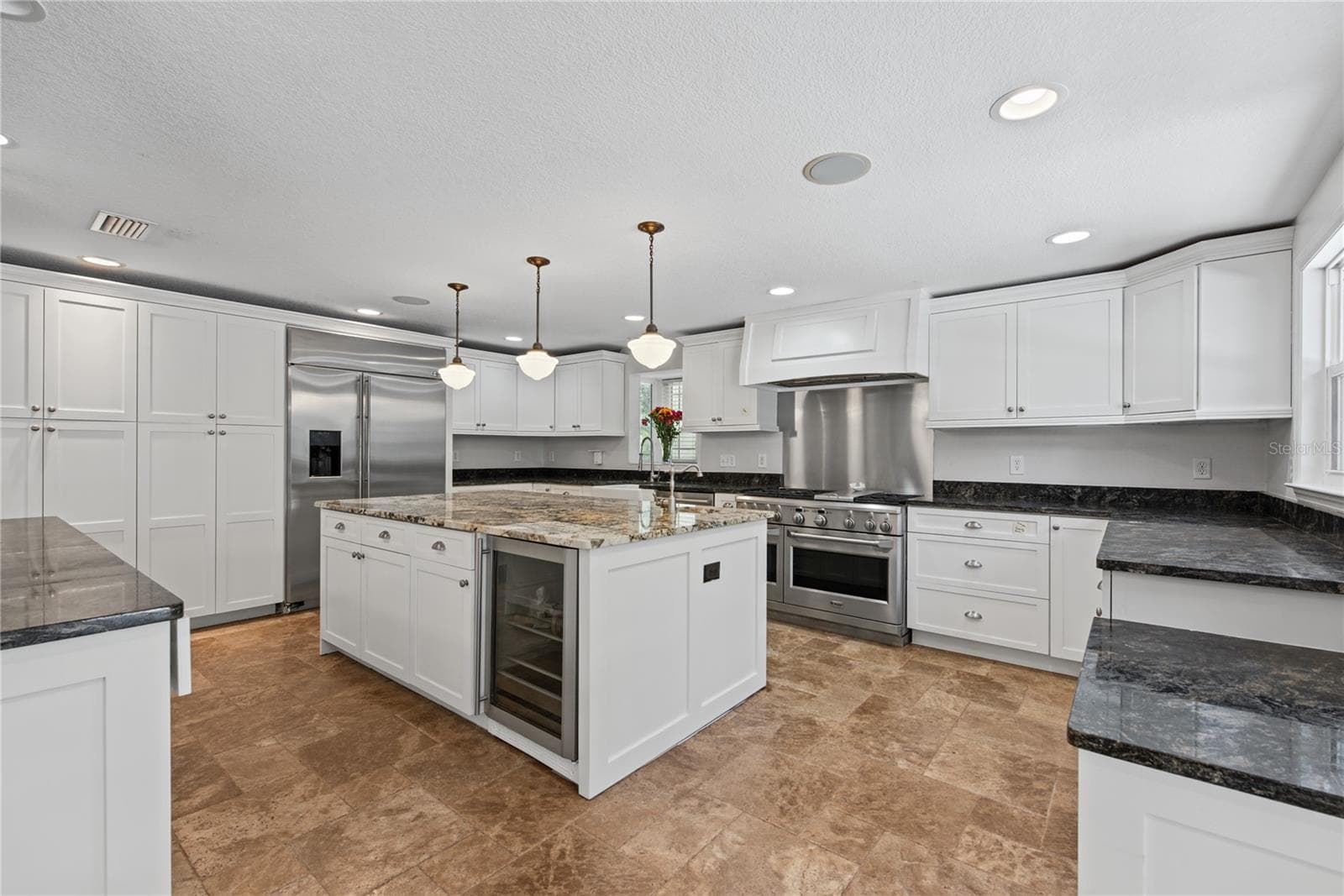 Kitchen (1) - 1817 N KEENE RD, CLEARWATER