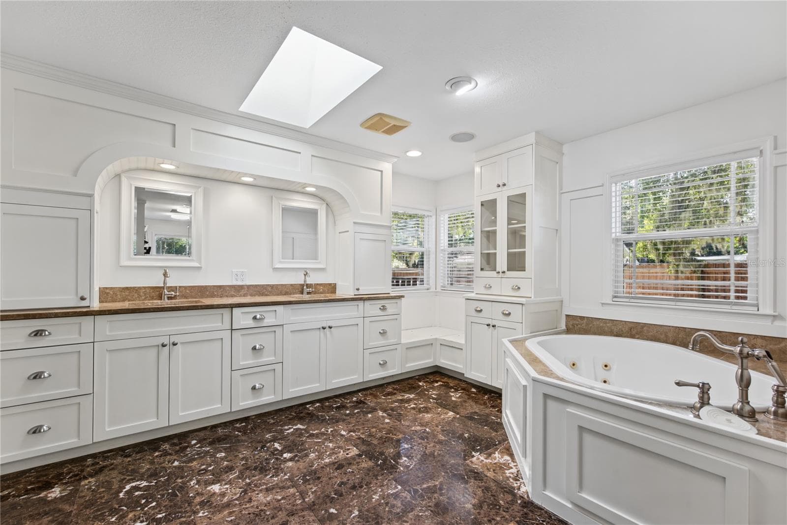Primary bathroom (1) - 1817 N KEENE RD, CLEARWATER