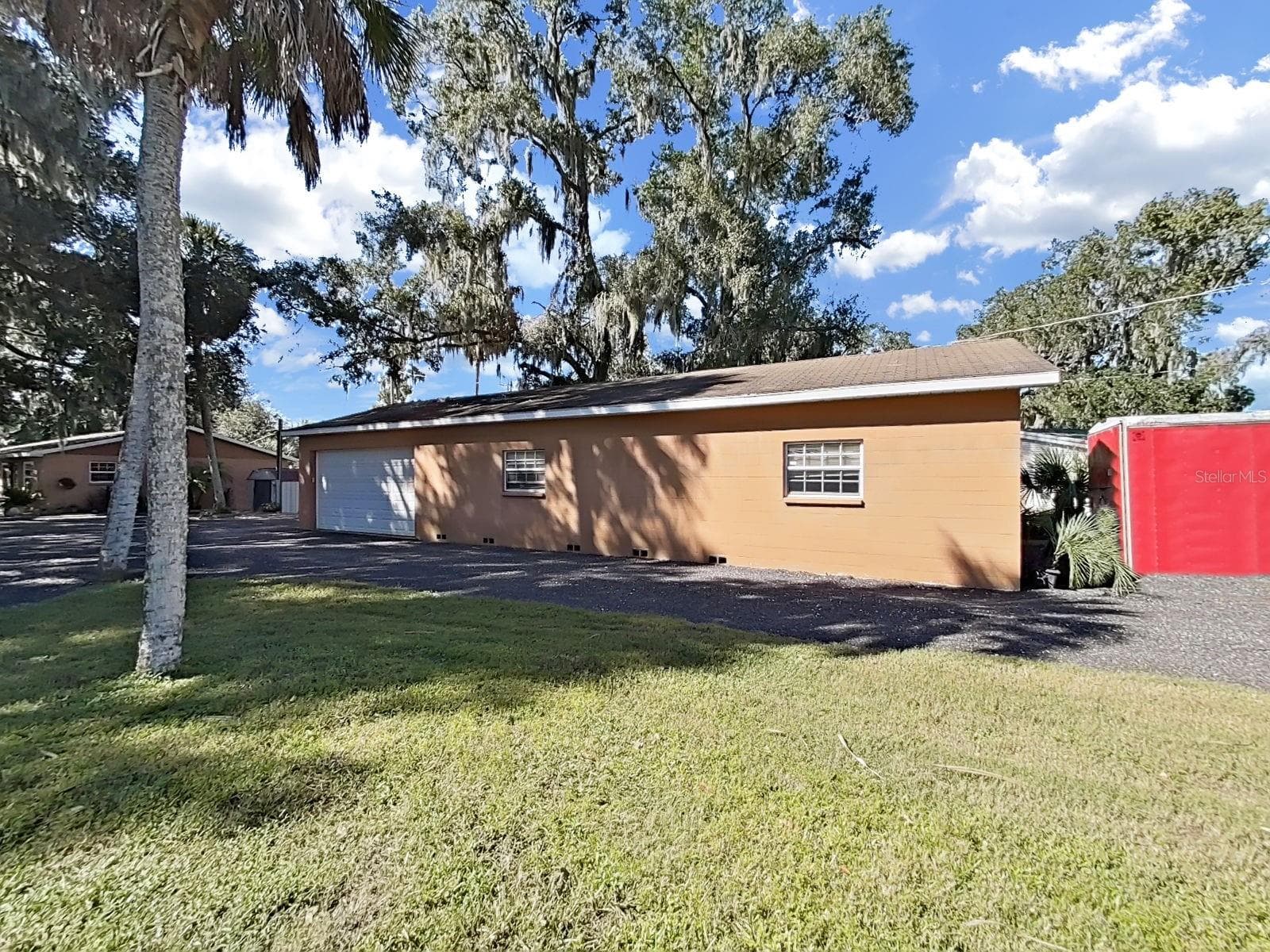 Huge Detached Garage - 4218 ALAFIA BLVD, BRANDON