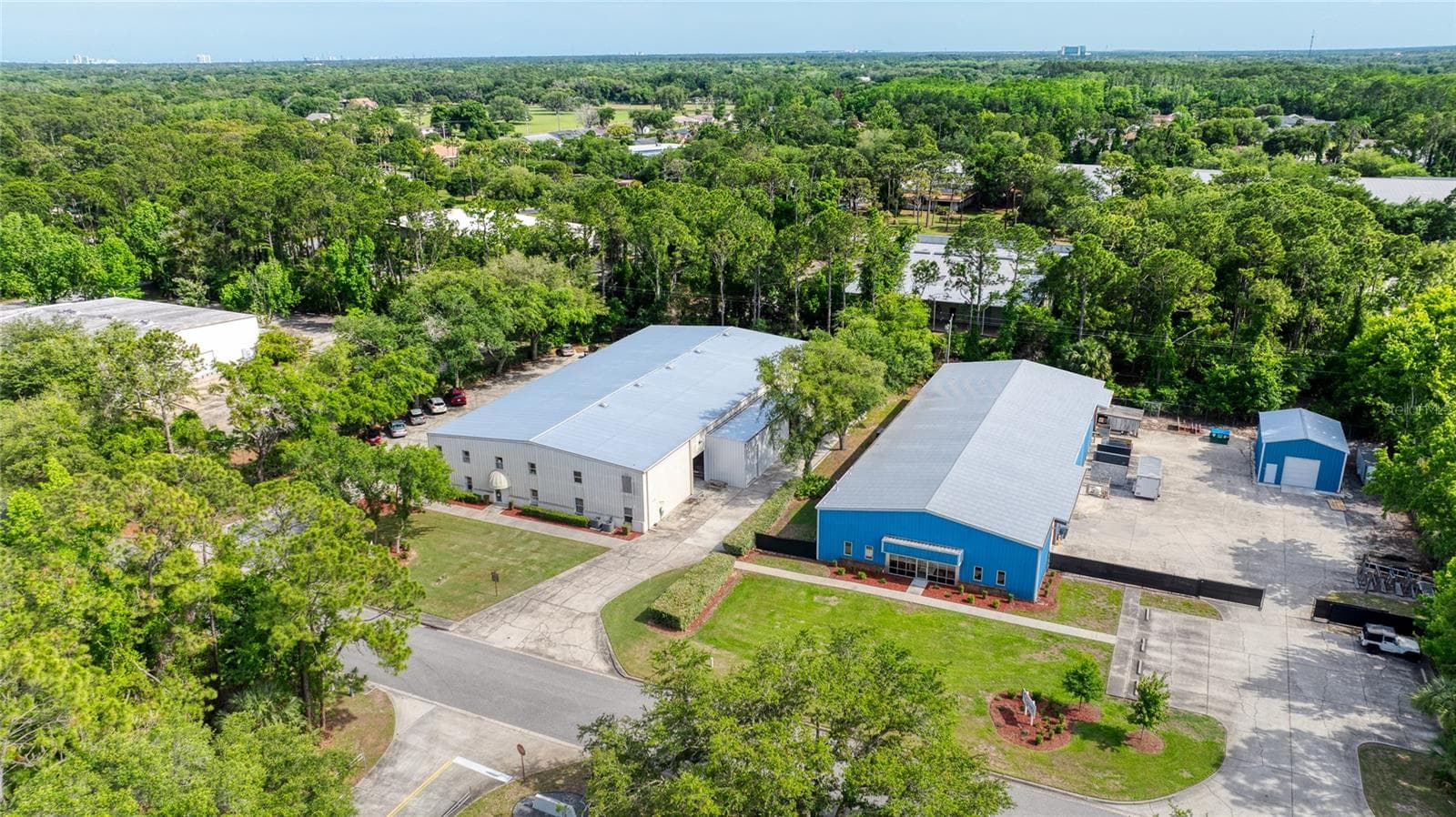 4 & 6 Aviator Way - 4 & 6 AVIATOR WAY, ORMOND BEACH